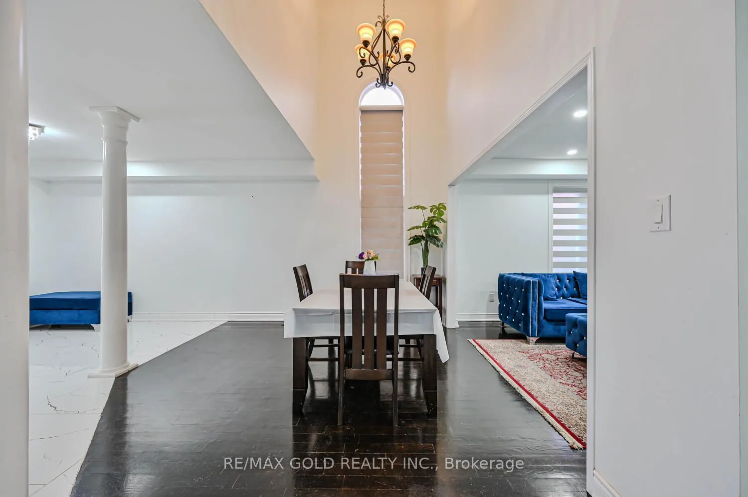 247 Cresthaven Road