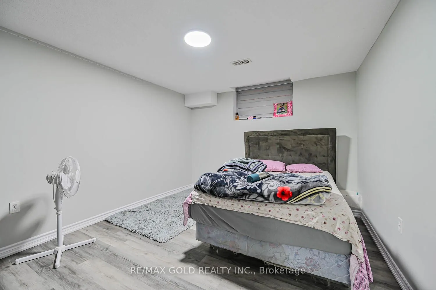247 Cresthaven Road