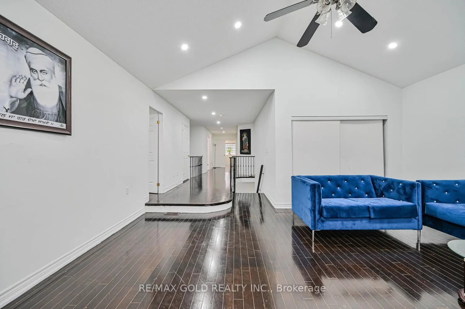 247 Cresthaven Road