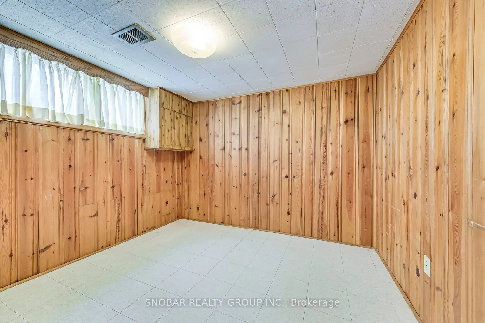 26 Landron Crescent