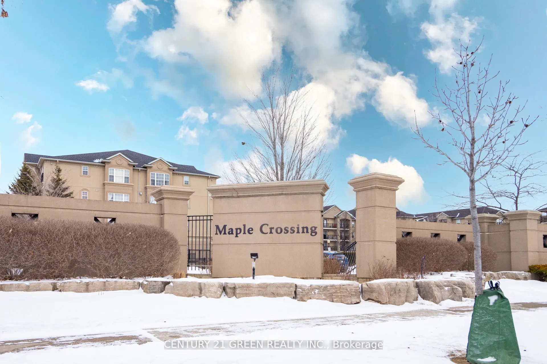 1479 Maple Avenue #206