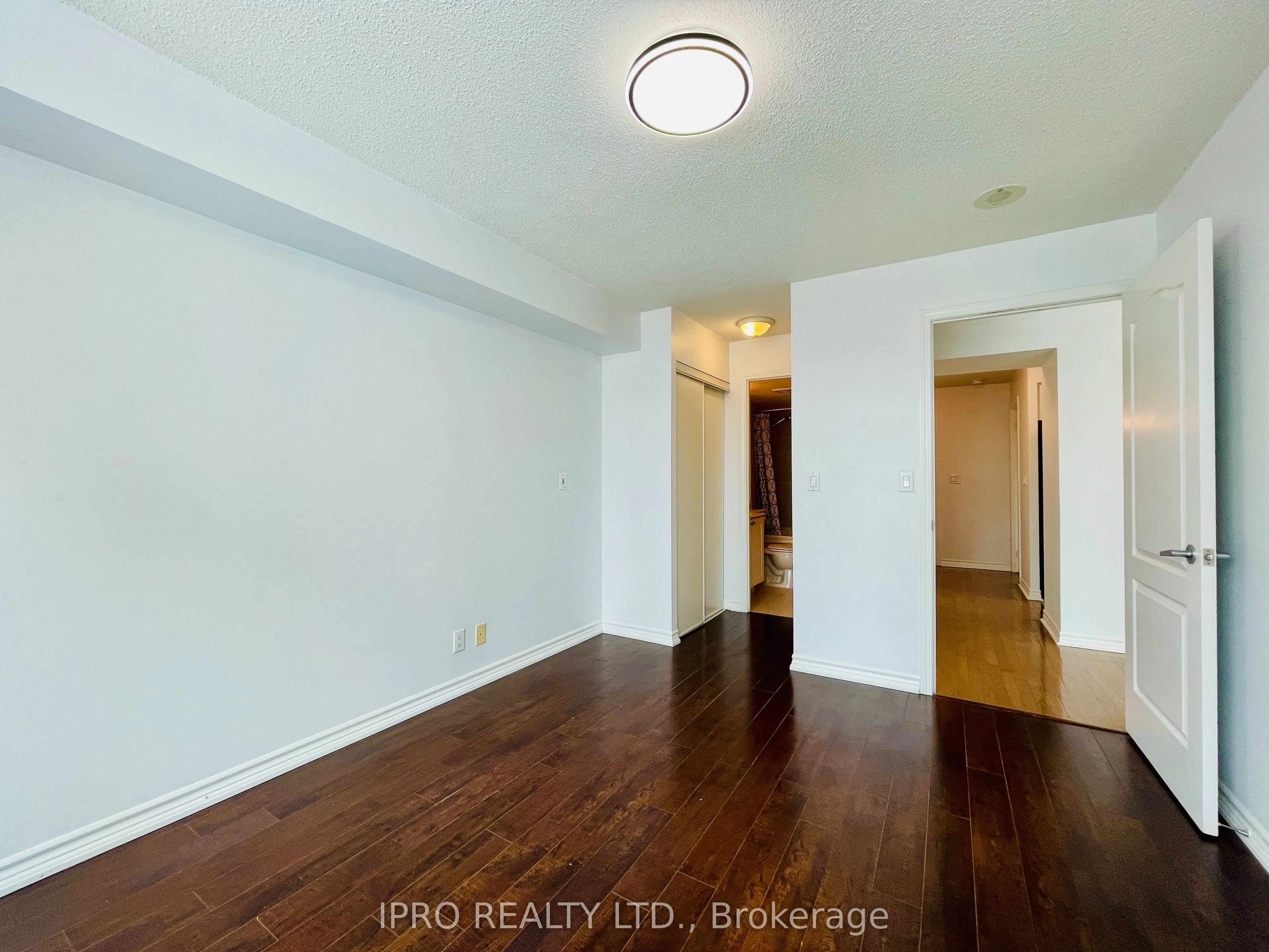 1 Elm Drive W, #908