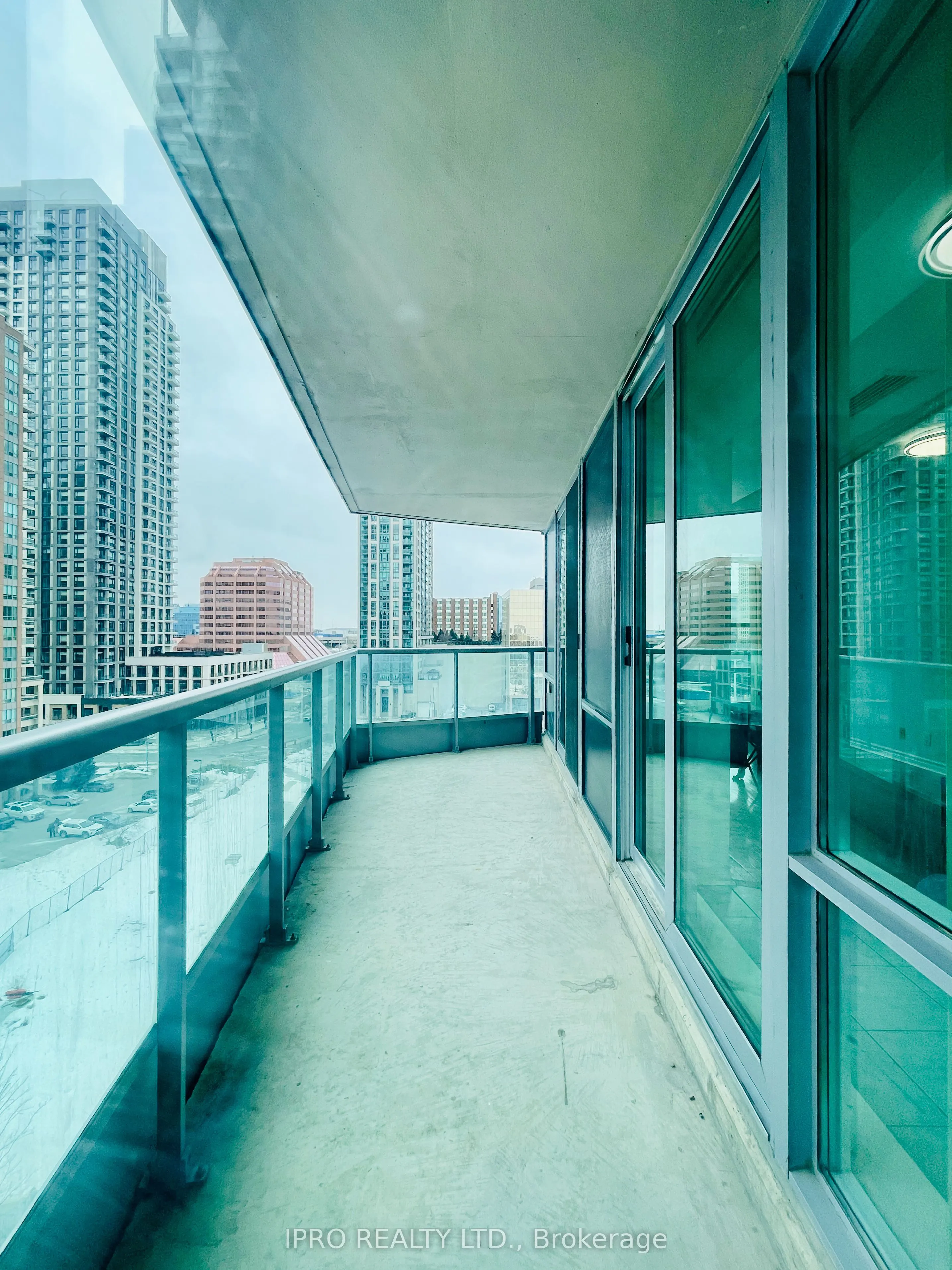 1 Elm Drive W, #908