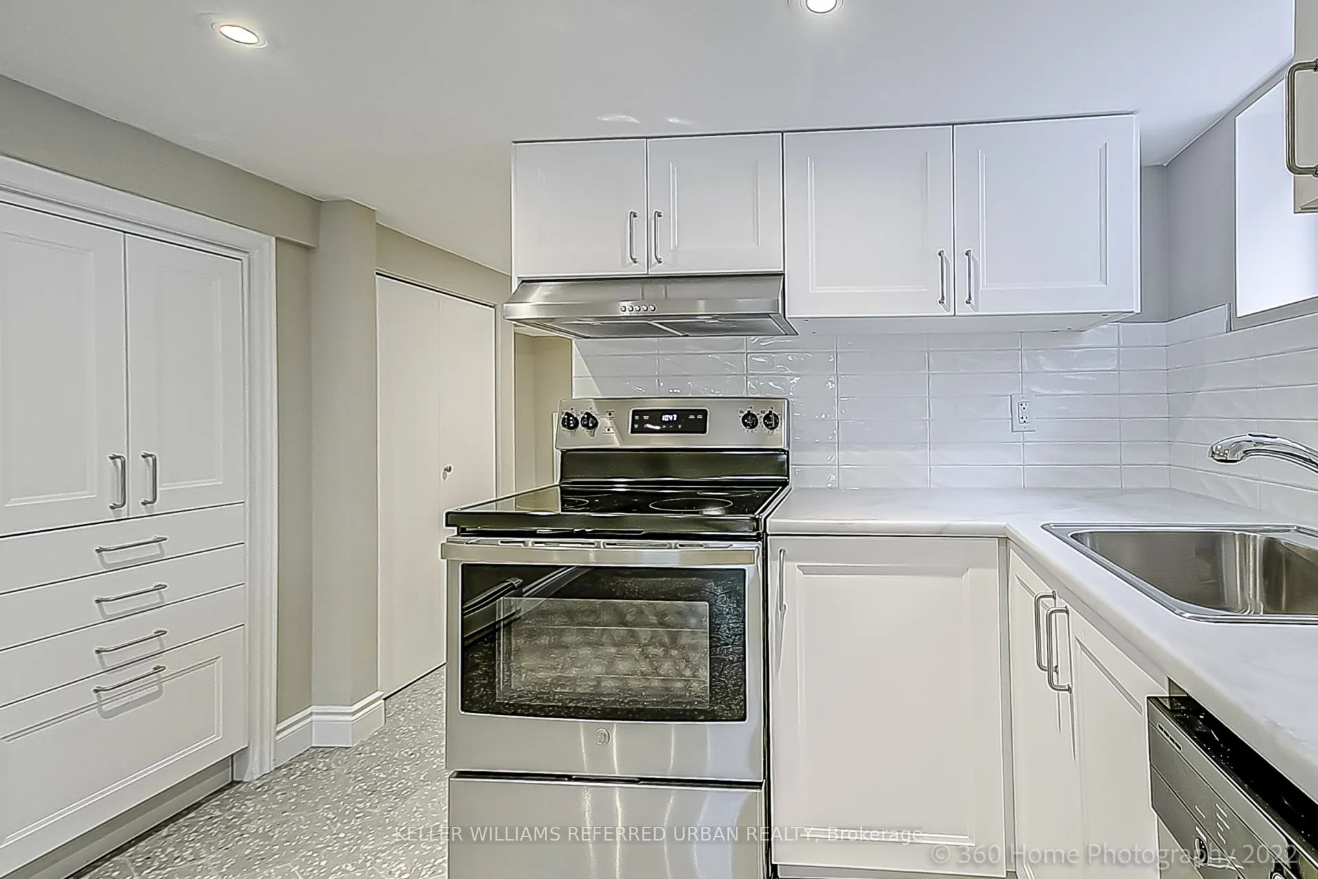 554 Caledonia Road, #Lower