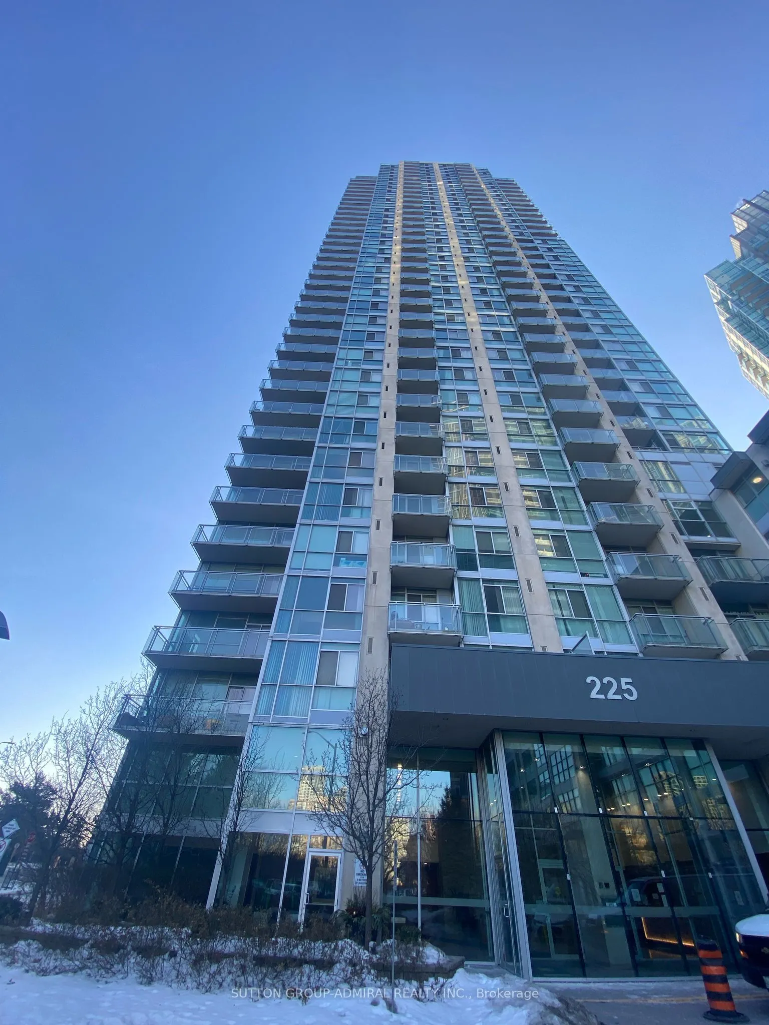 225 Webb Drive, #1909