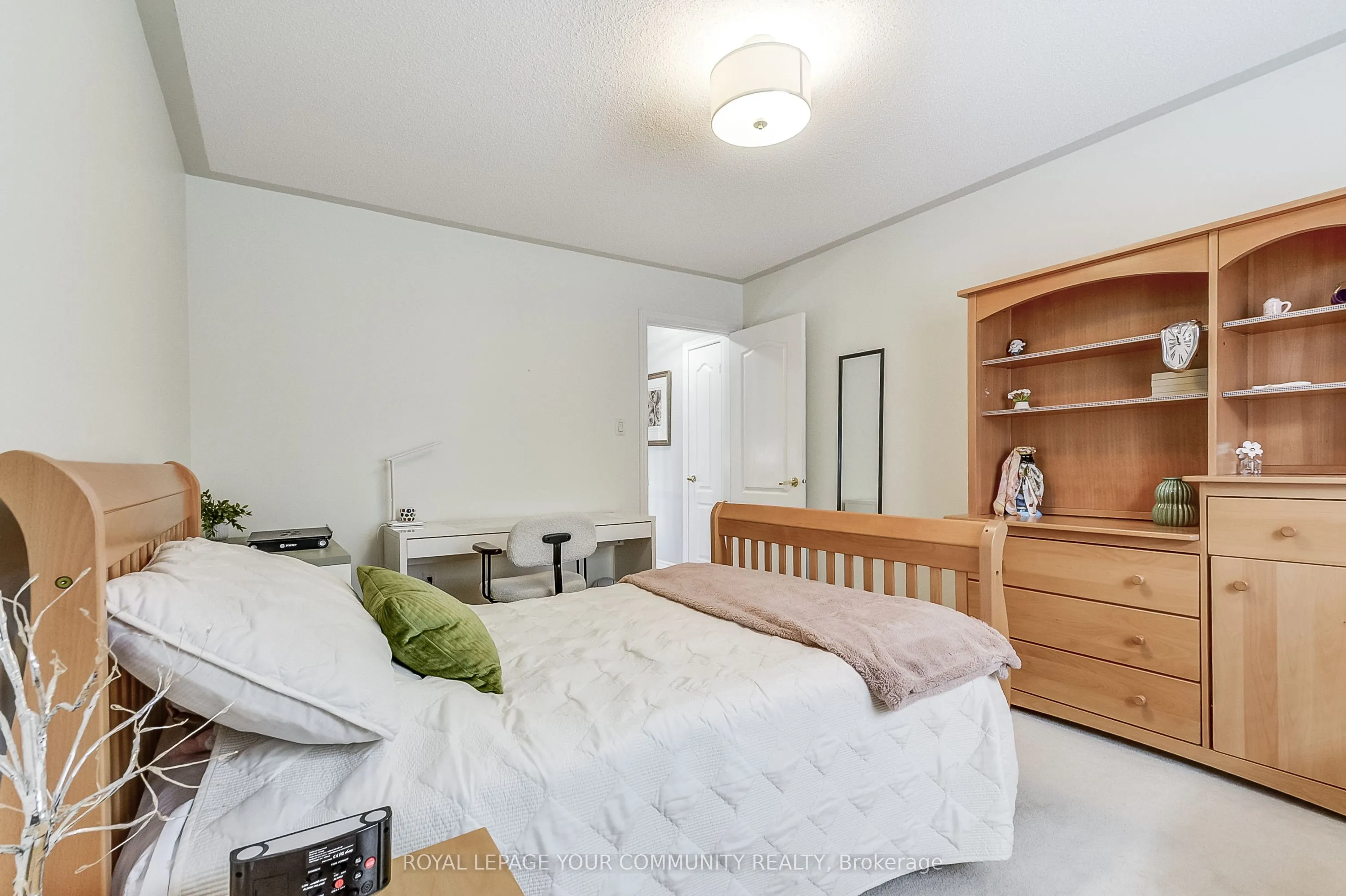 9 Hugo Road