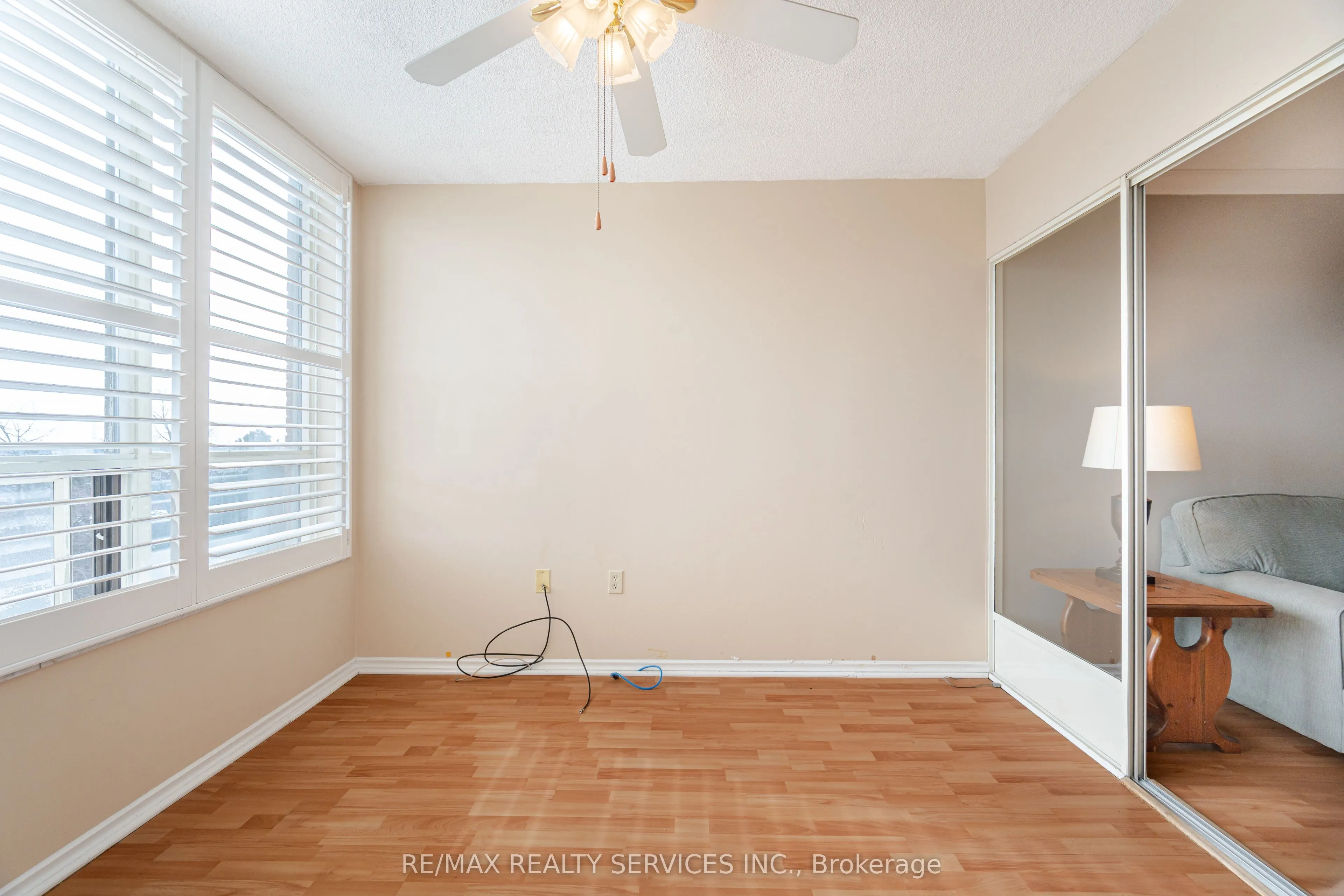 20 Cherrytree Drive, #411