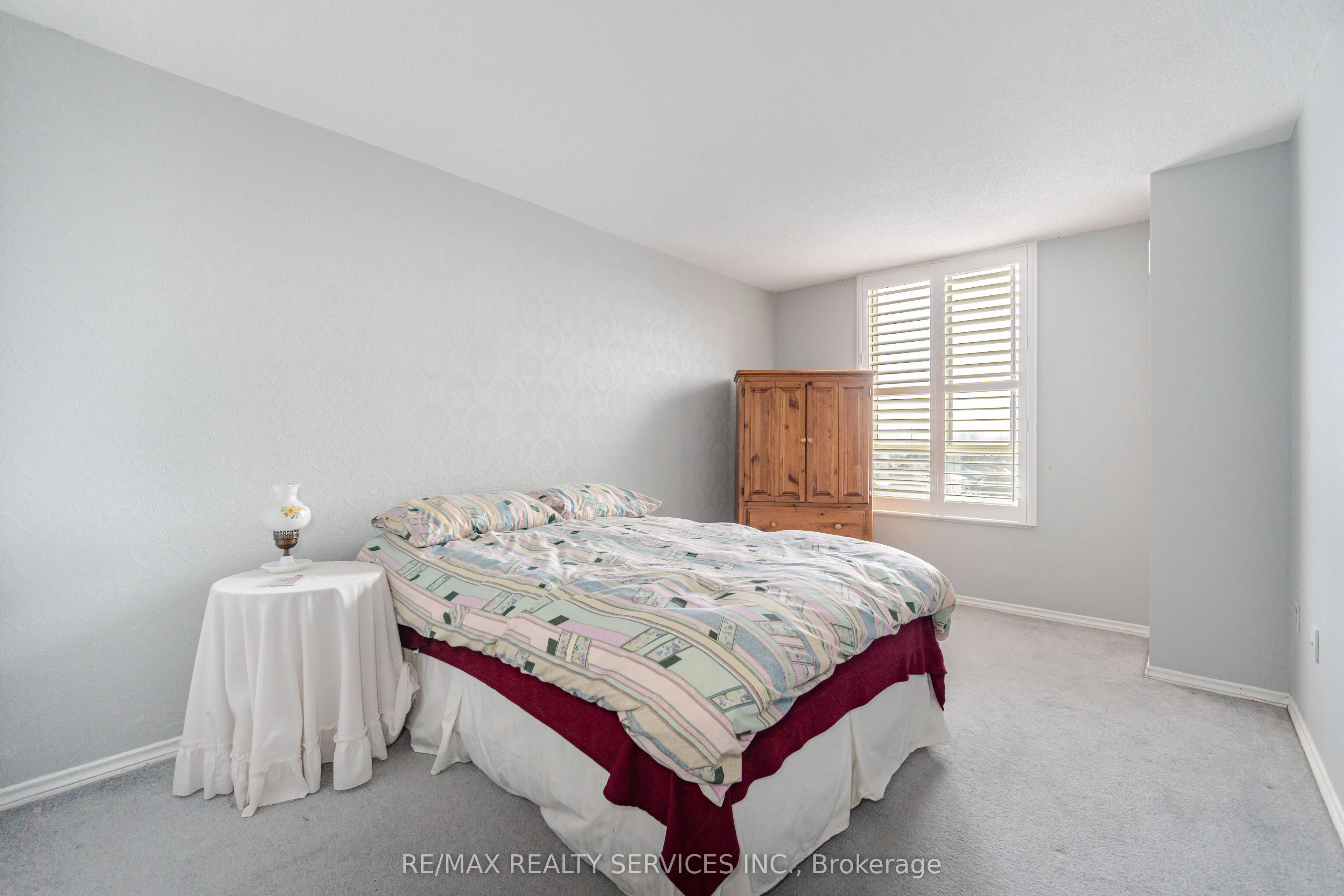 20 Cherrytree Drive, #411