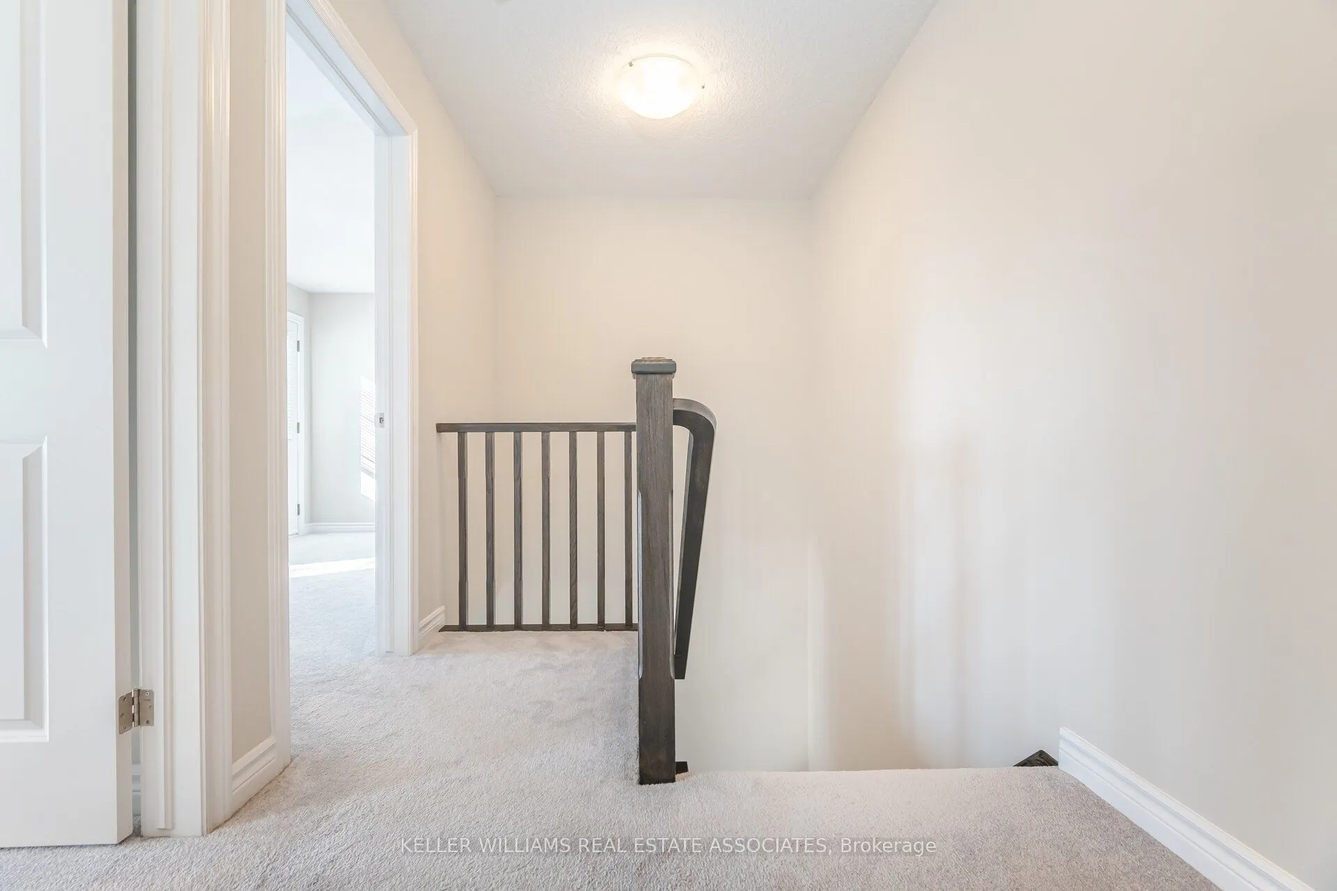 445 Ontario Street S, #72