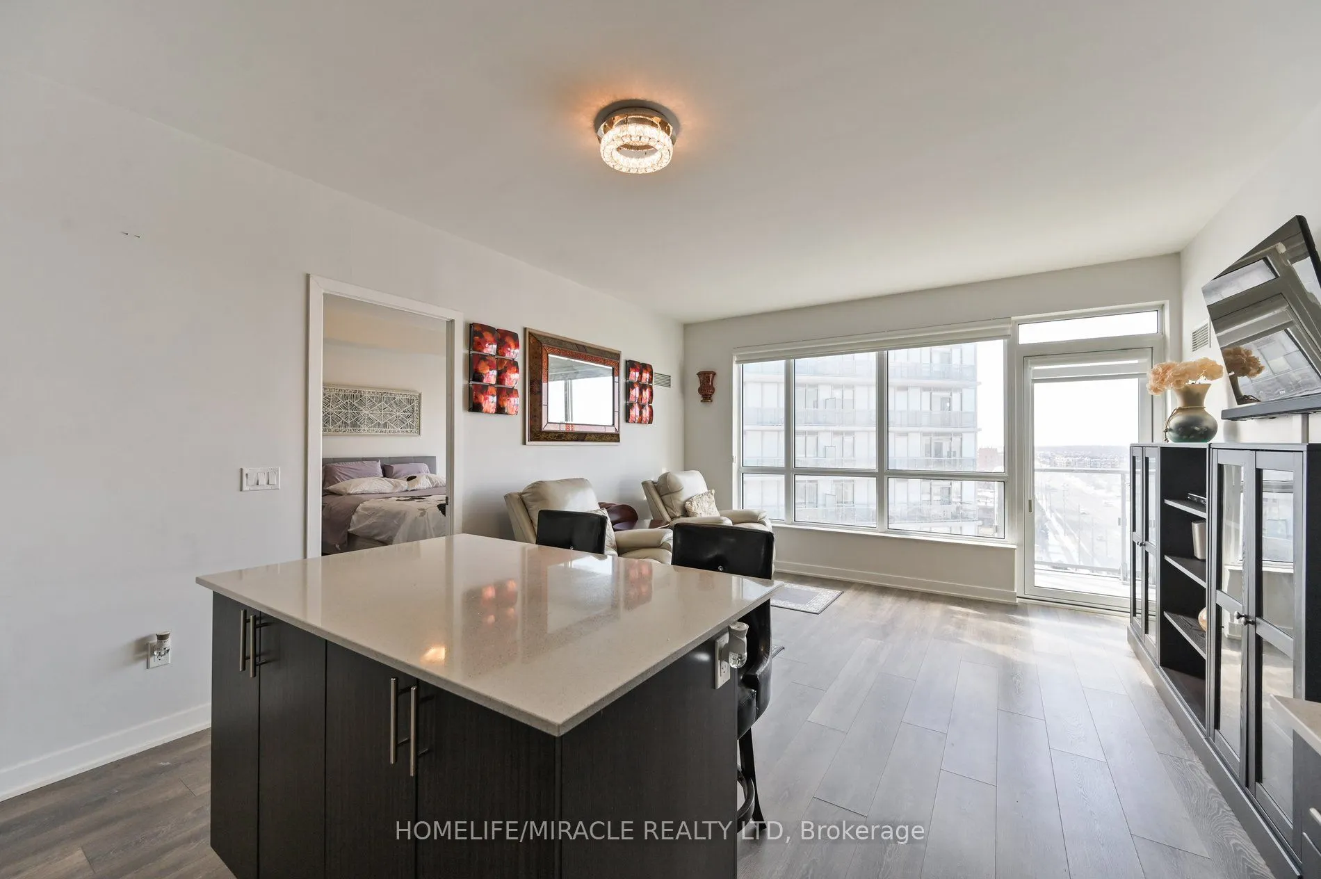 4655 Glen Erin Drive, #1108
