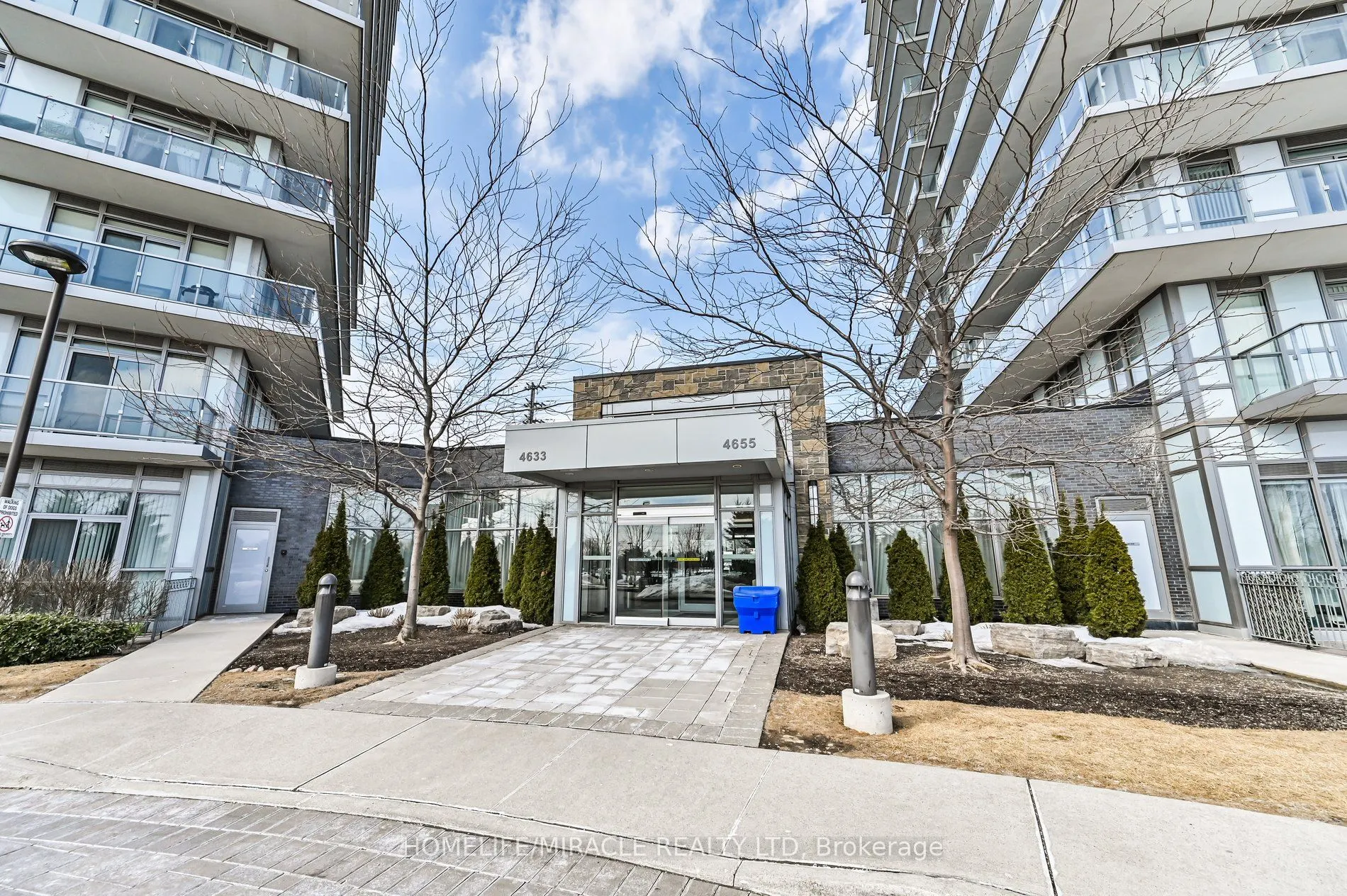 4655 Glen Erin Drive, #1108