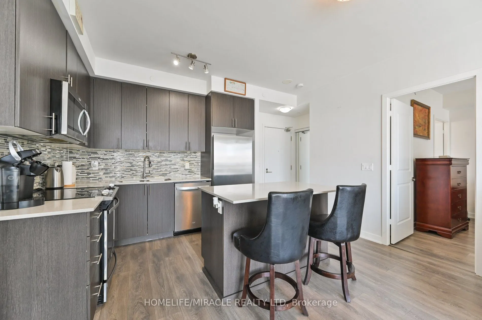 4655 Glen Erin Drive, #1108