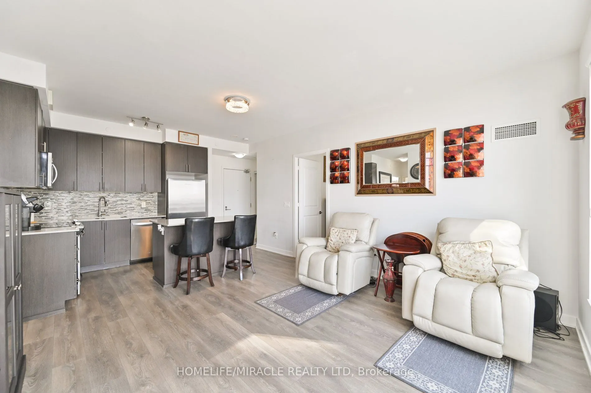 4655 Glen Erin Drive, #1108