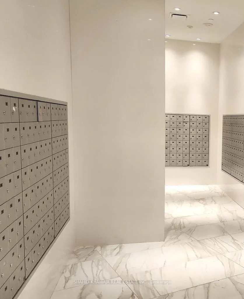 3883 Quartz Road, #4107