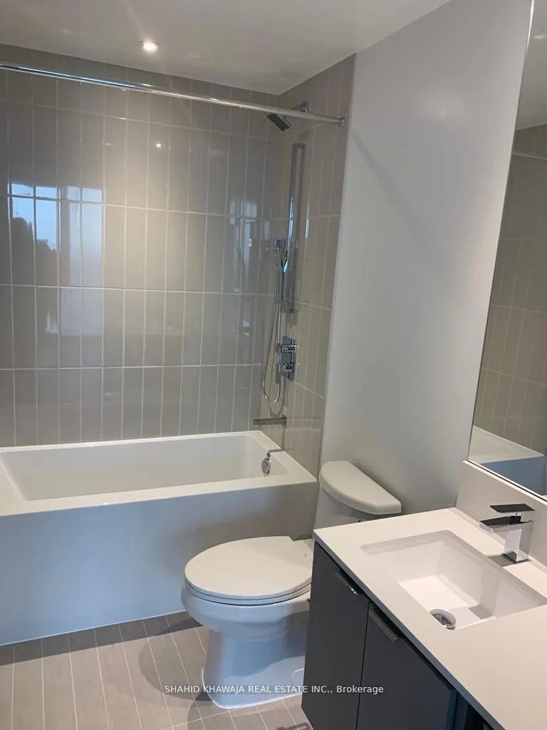 3883 Quartz Road, #4107