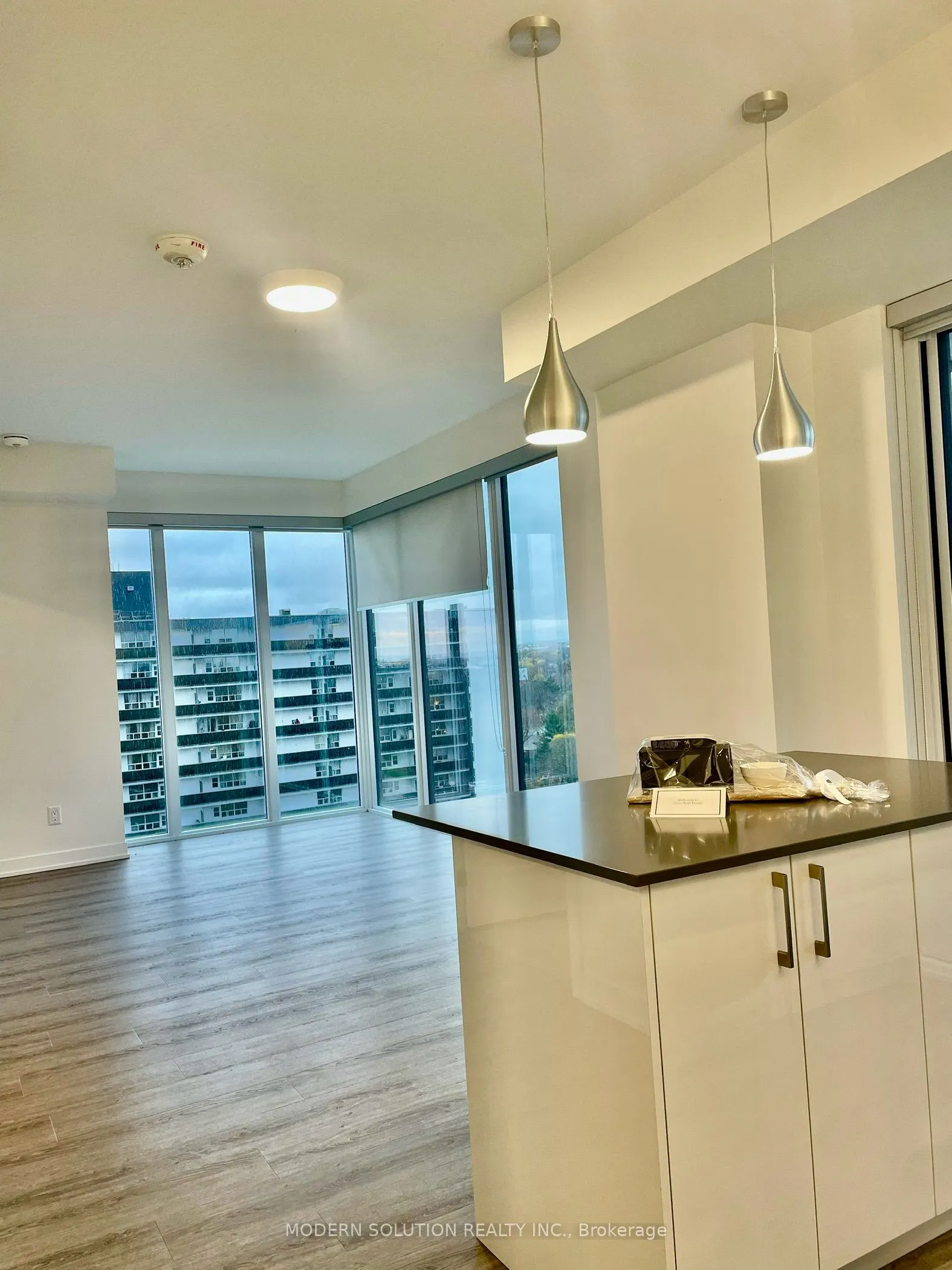 2215 Sheridan Park Drive, #1102
