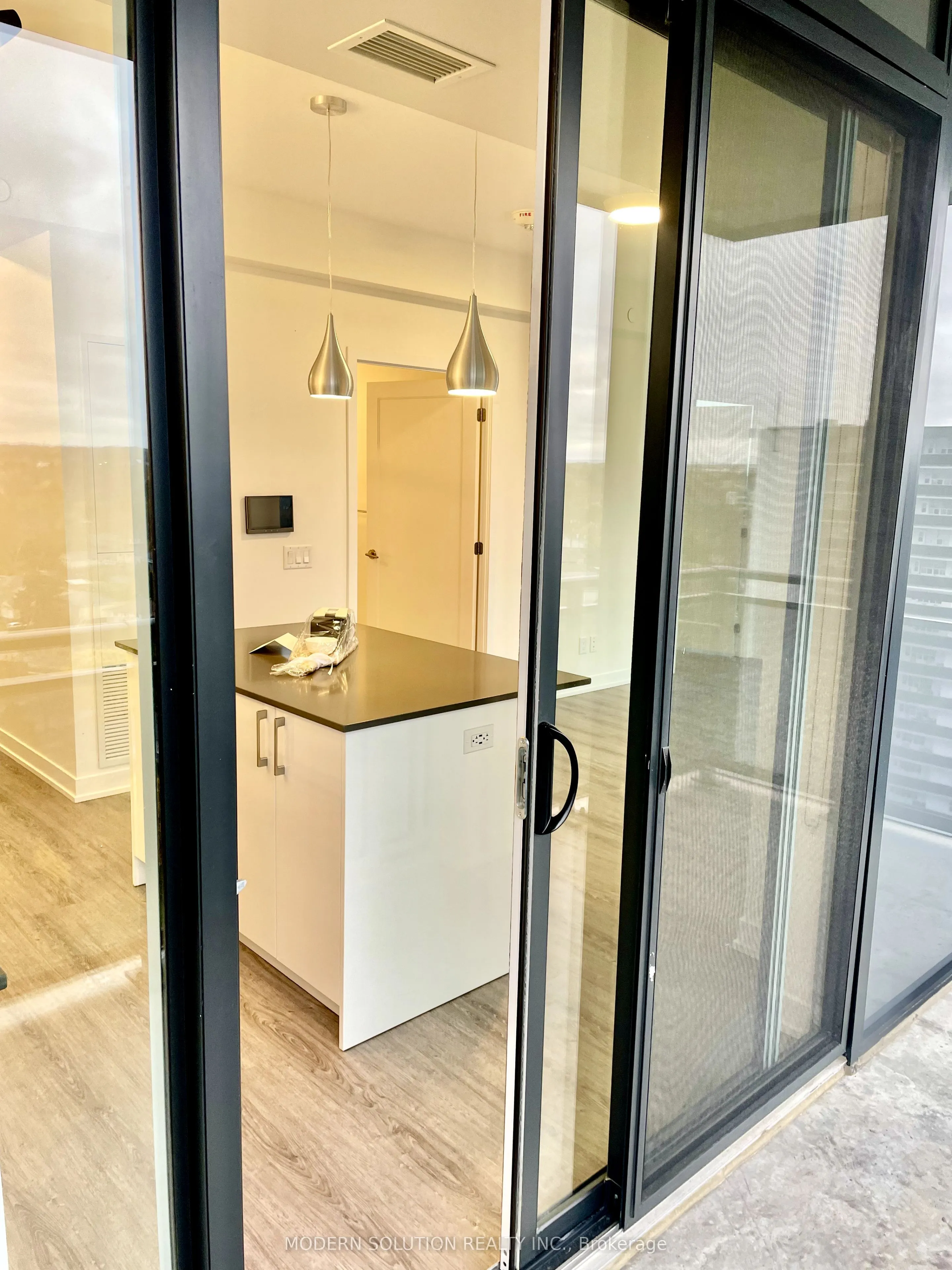 2215 Sheridan Park Drive, #1102