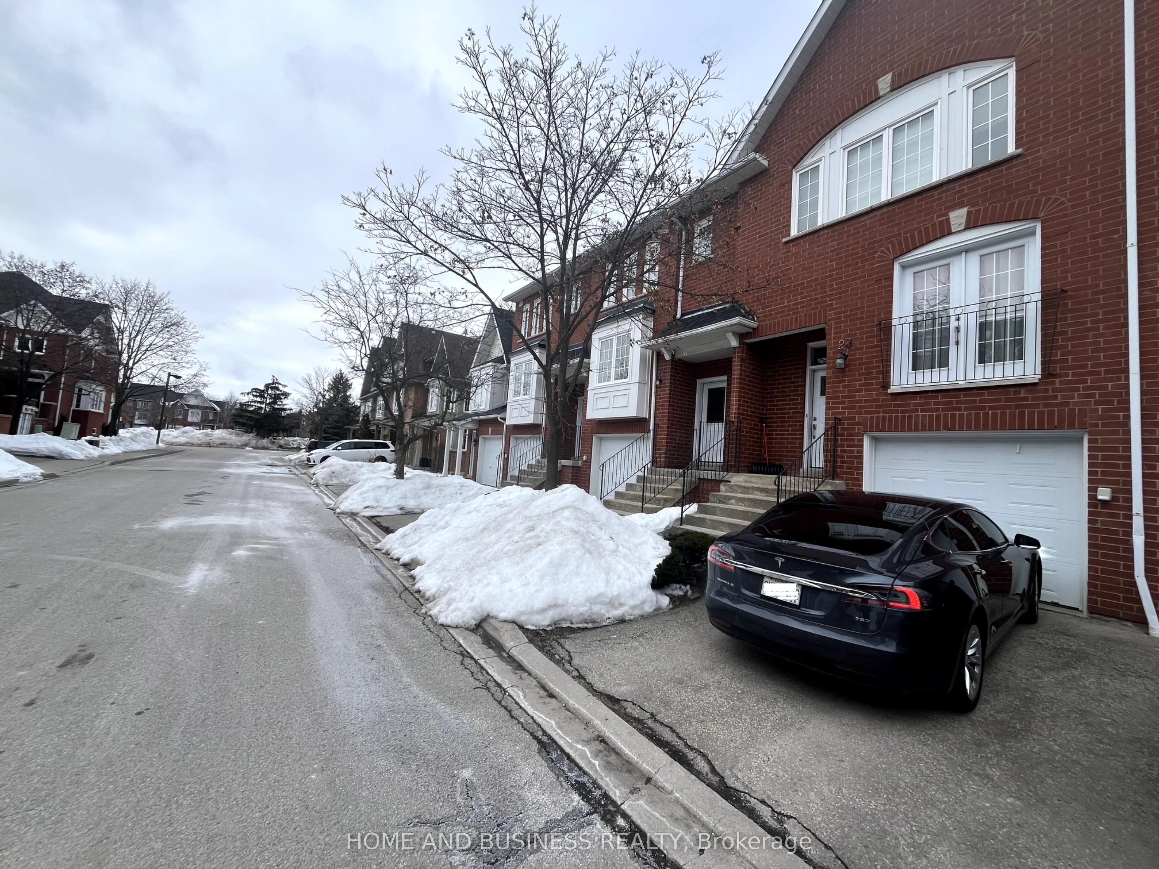 1588 South Parade Court, #23