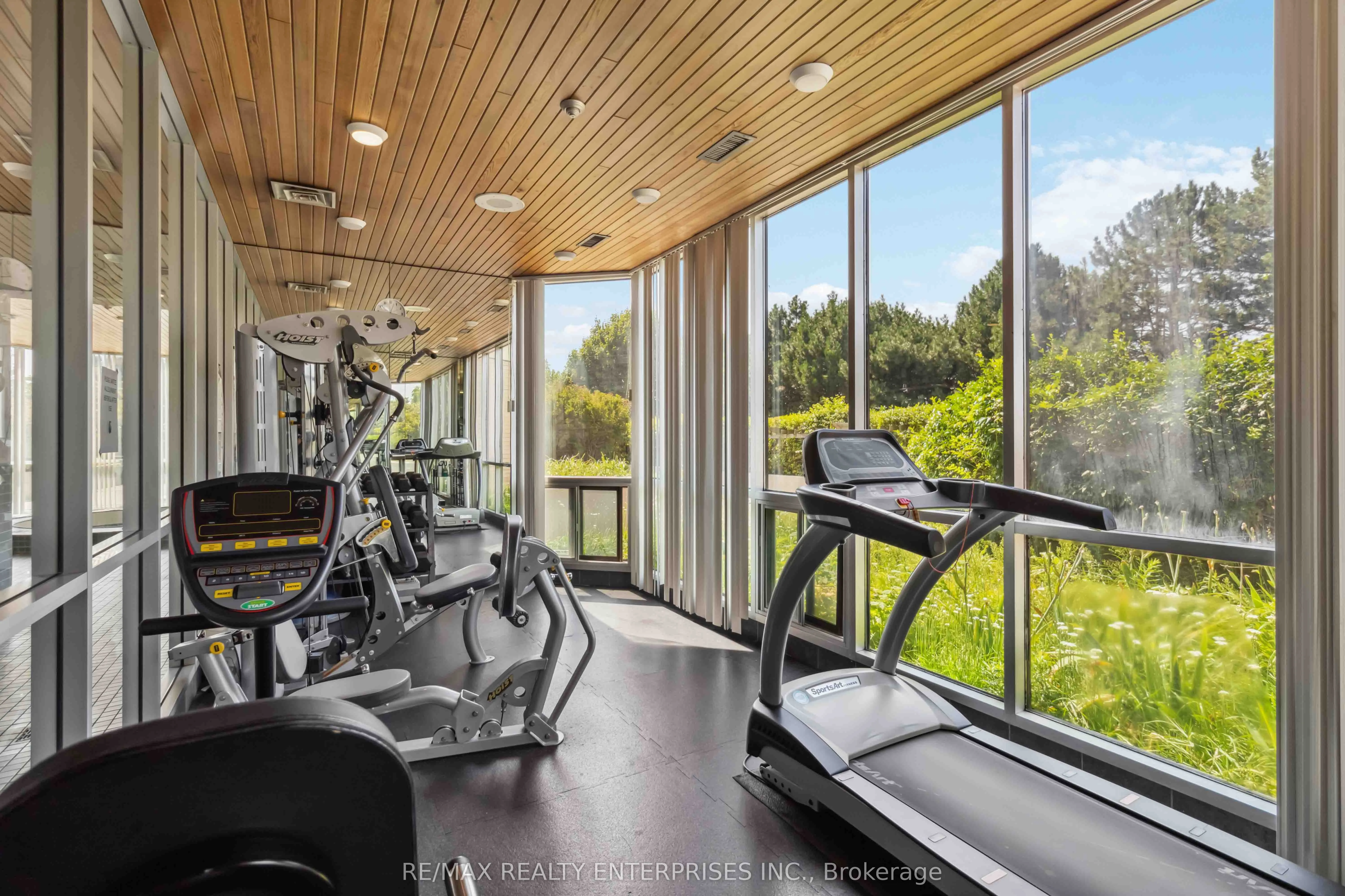 880 Dundas Street W, #202