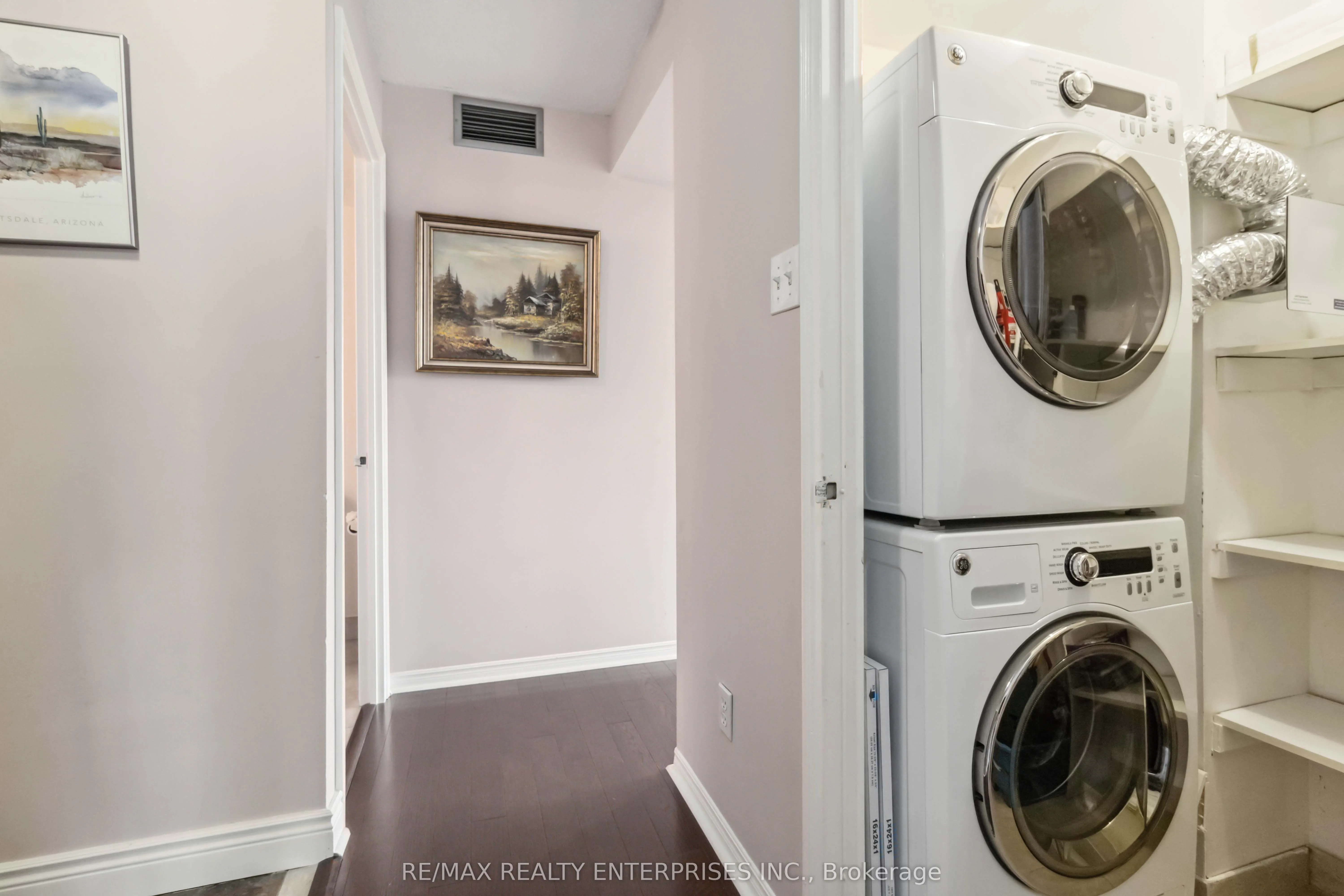 880 Dundas Street W, #202