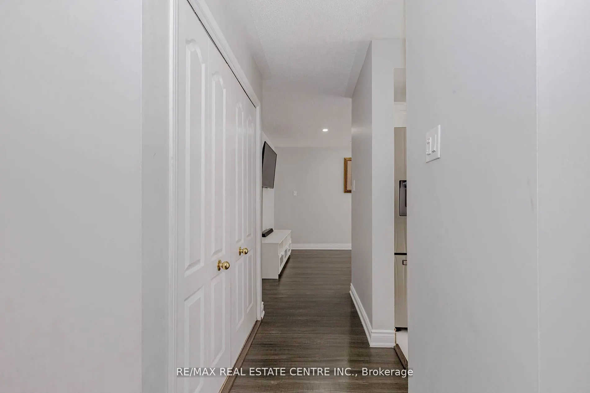 12 Tregate Crescent W