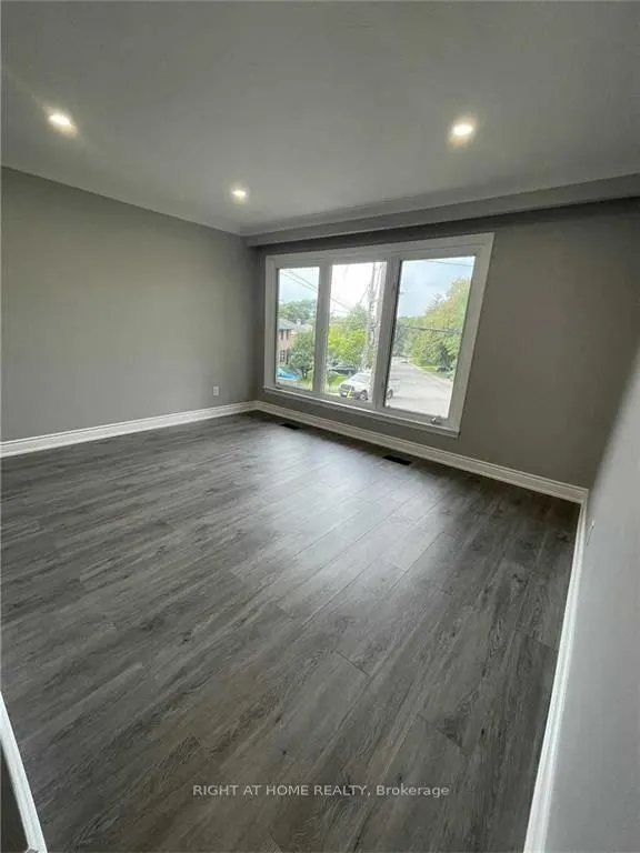 177 Gooch Avenue, #2