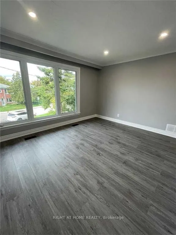 177 Gooch Avenue, #2