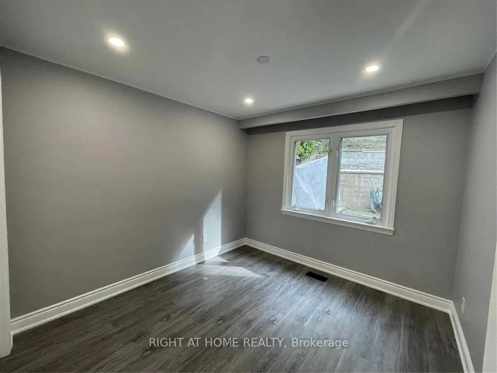 177 Gooch Avenue, #2