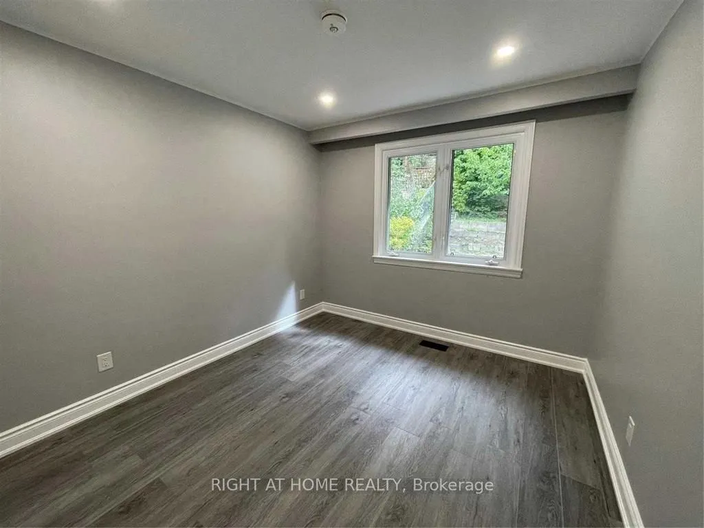177 Gooch Avenue, #2