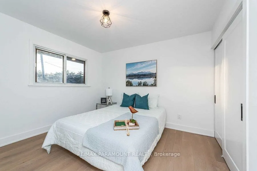 6 Arkley Crescent