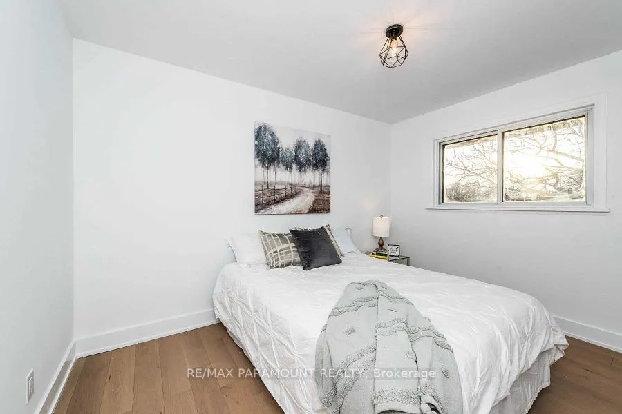 6 Arkley Crescent