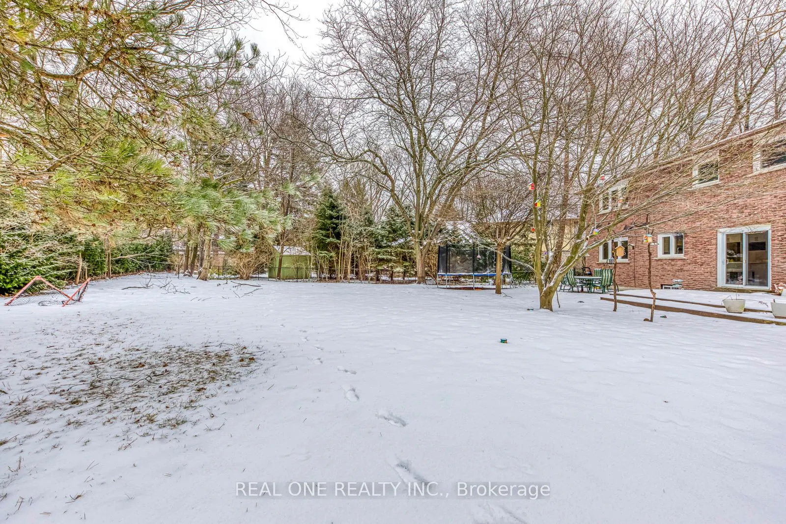 153 Cavendish Court