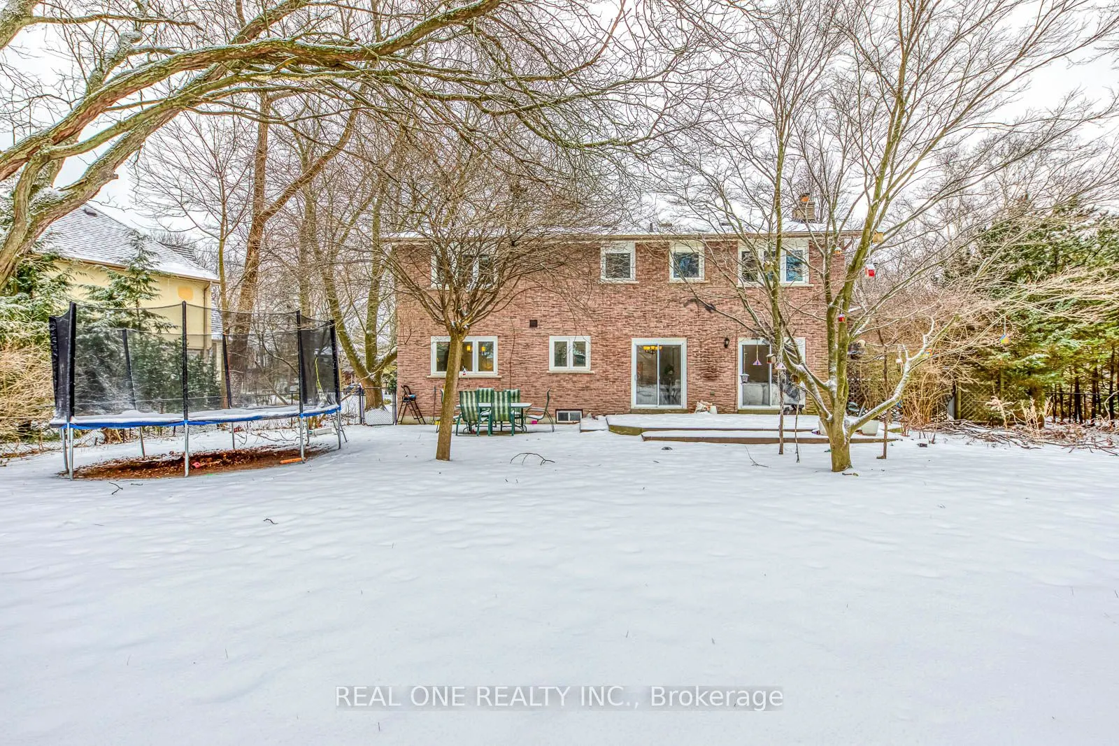 153 Cavendish Court