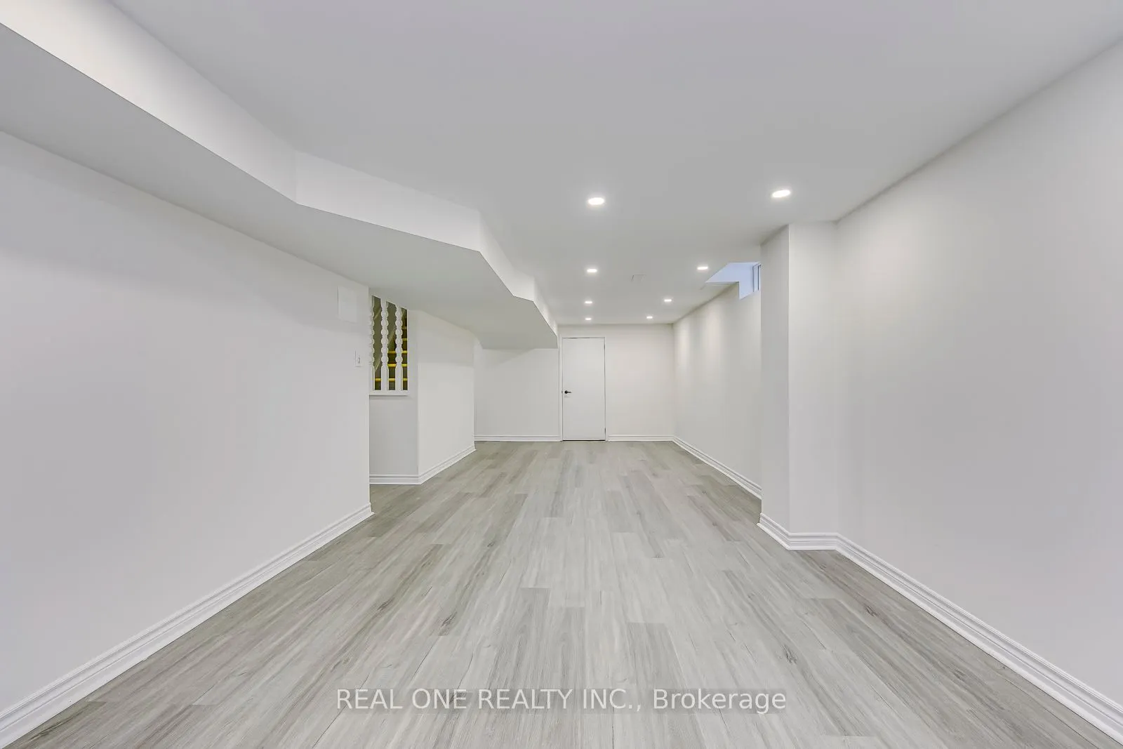 153 Cavendish Court