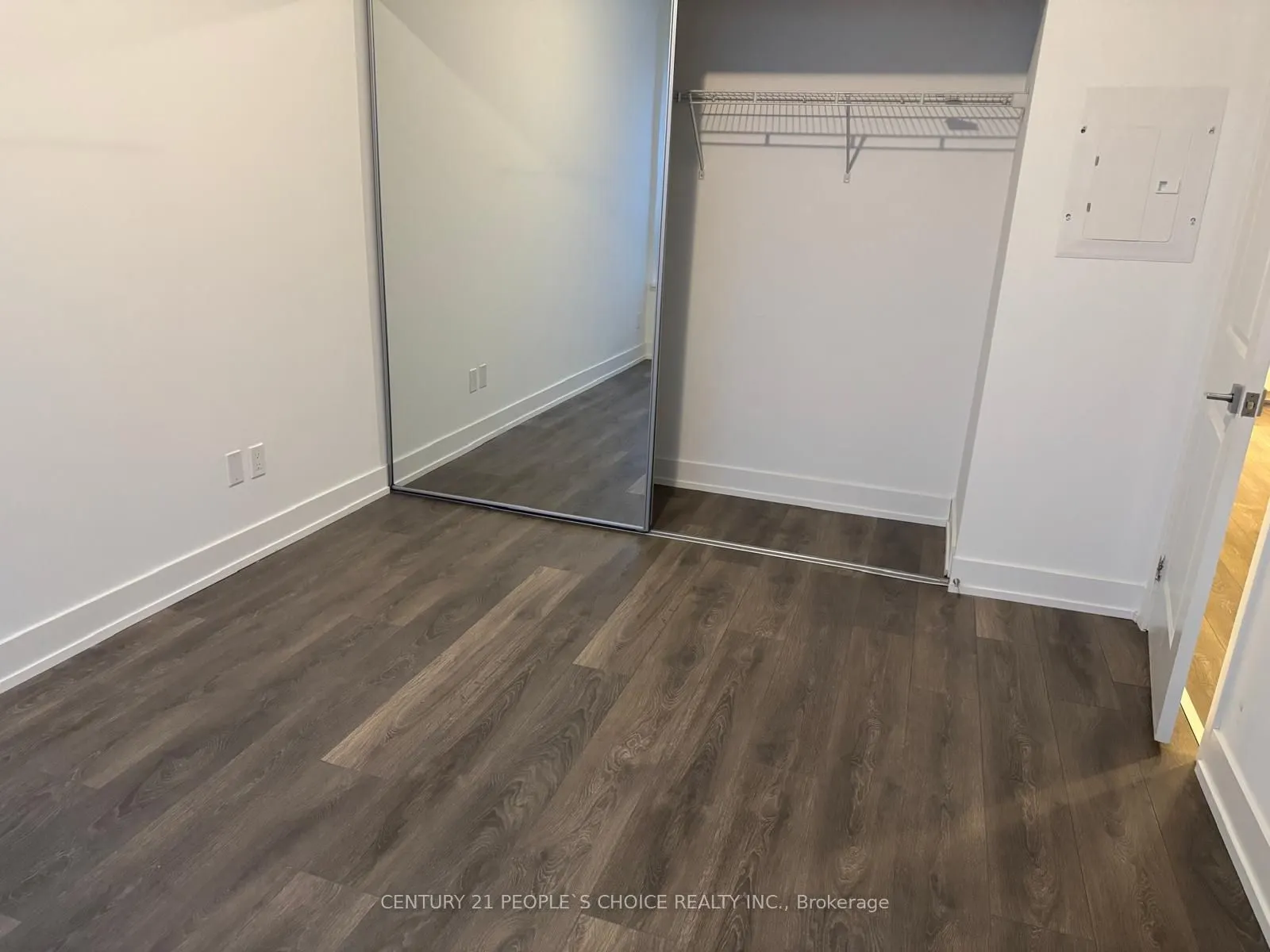 297 Oak Walk Drive, #1402