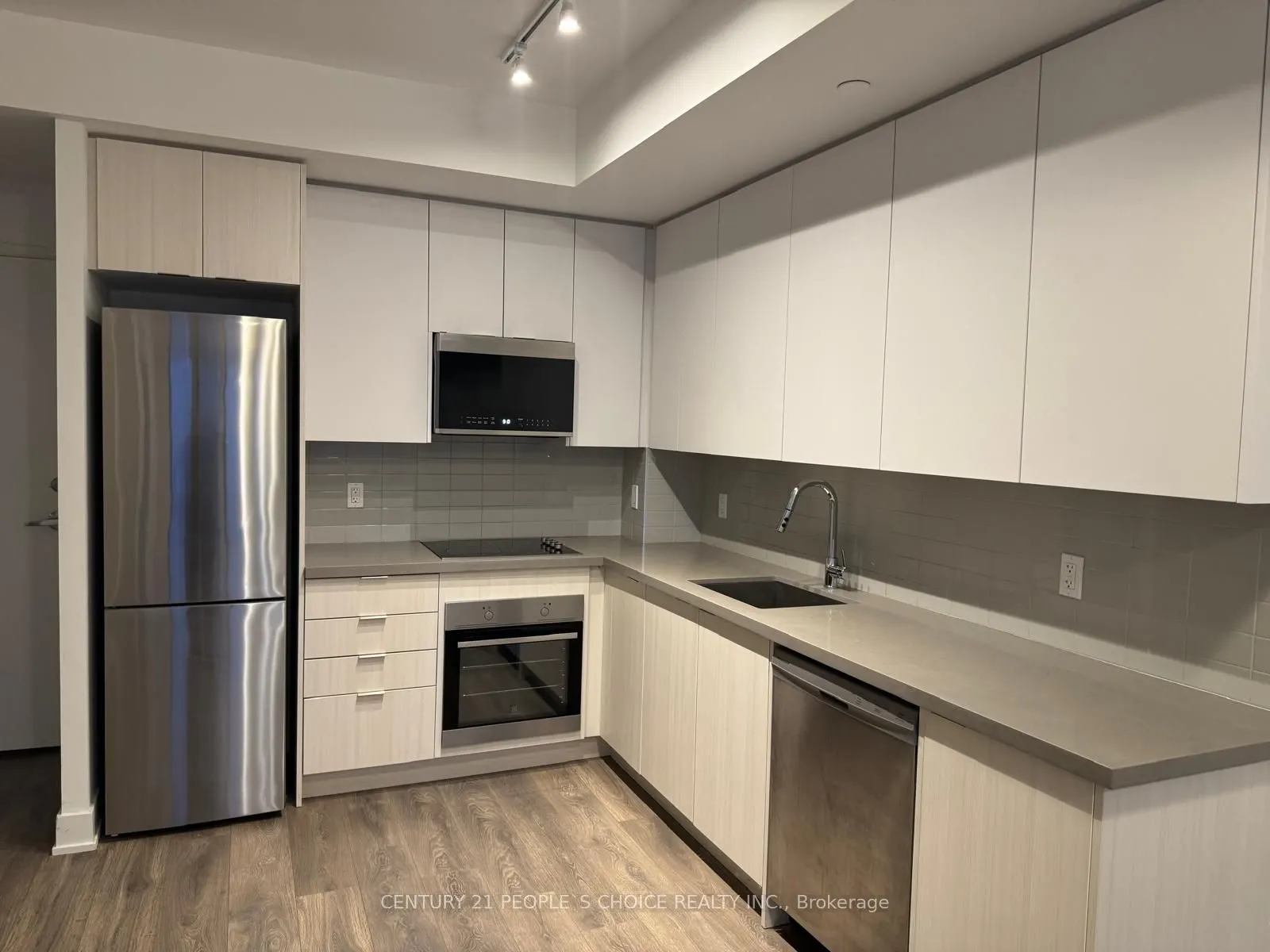 297 Oak Walk Drive, #1402