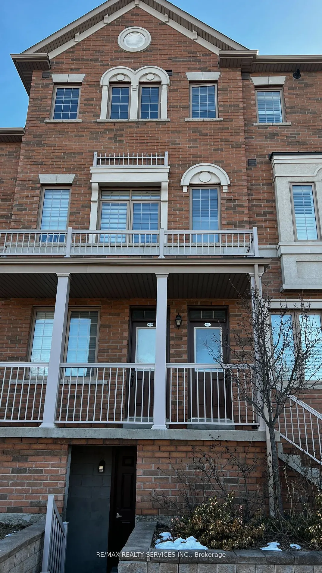 180 Howden Boulevard #15