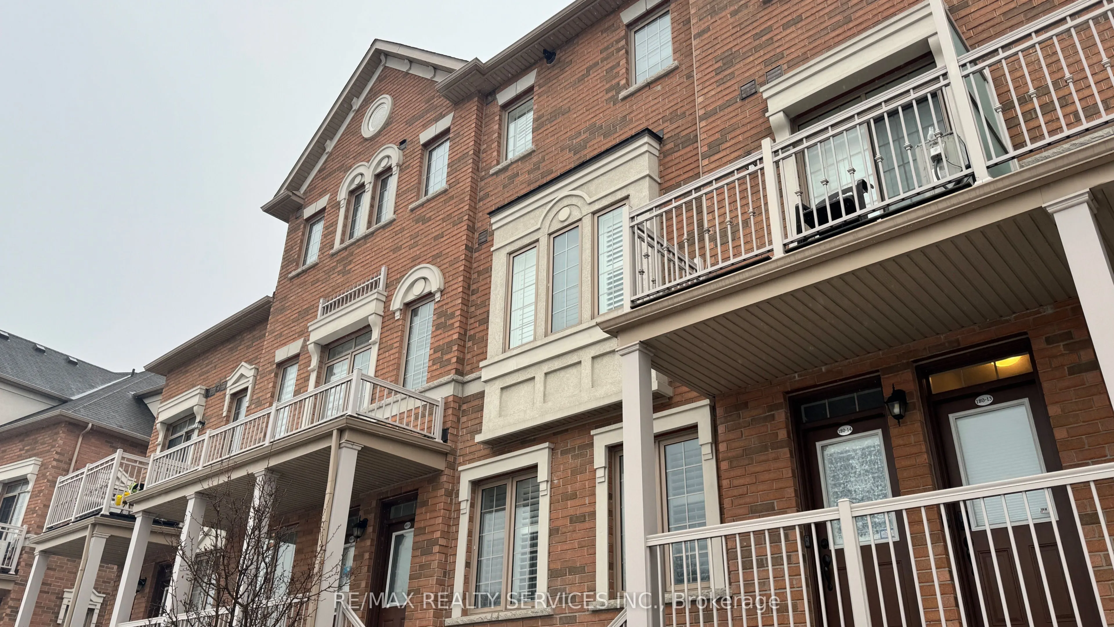 180 Howden Boulevard #15