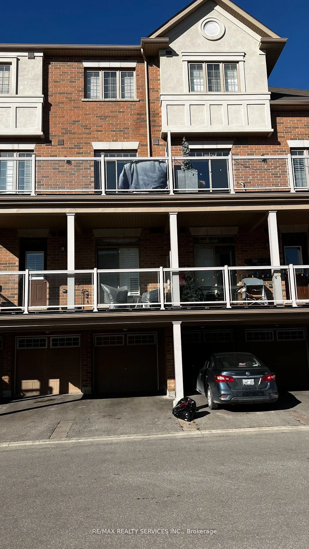 180 Howden Boulevard #15