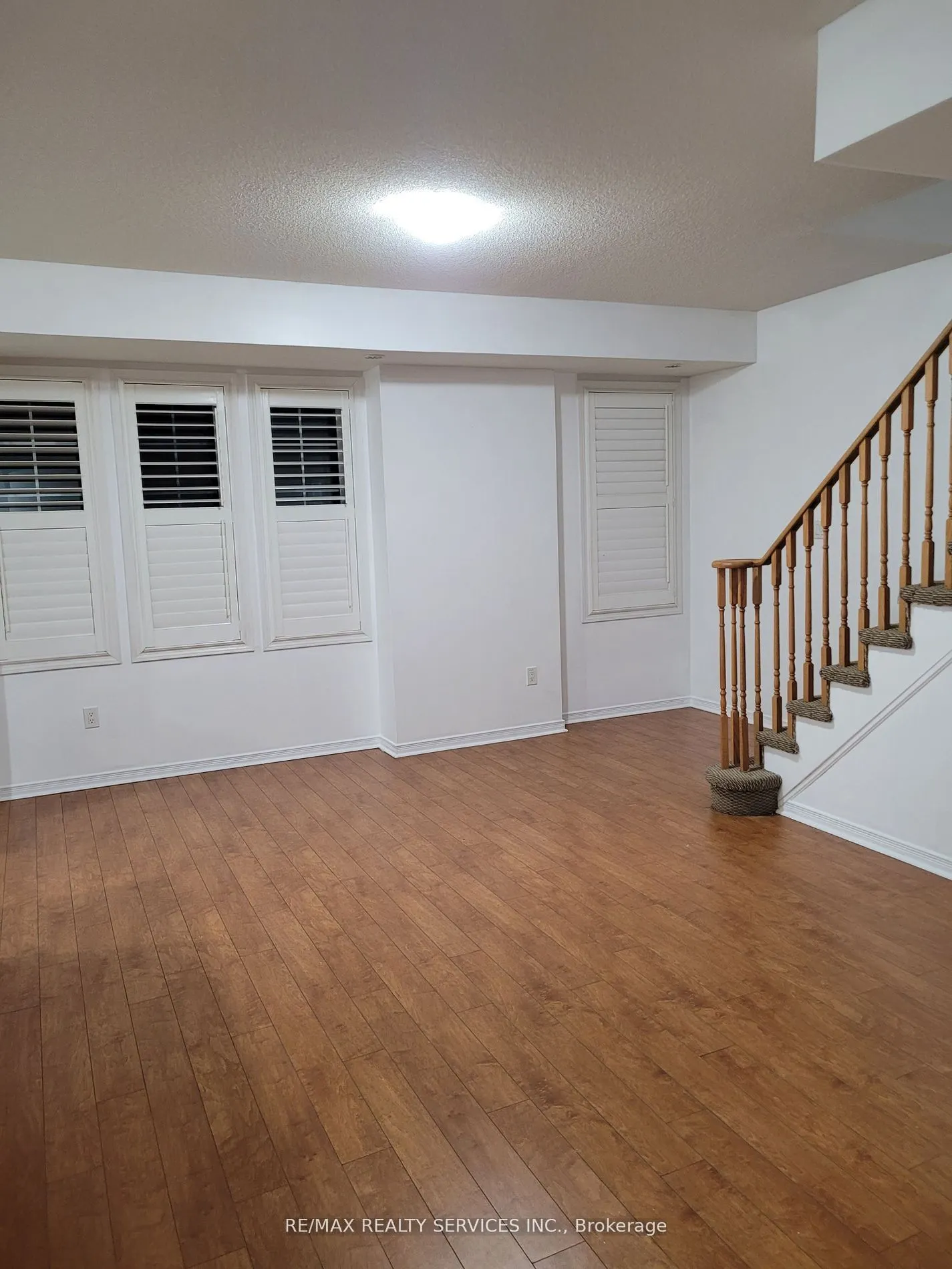 180 Howden Boulevard #15