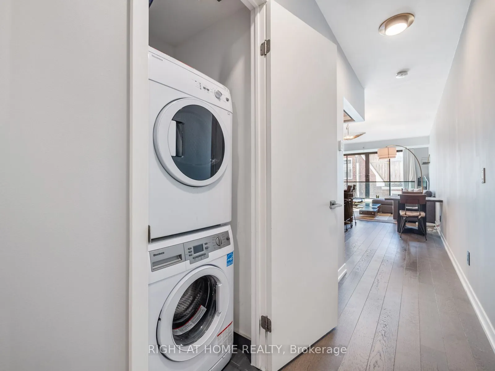 530 Indian Grove, #318