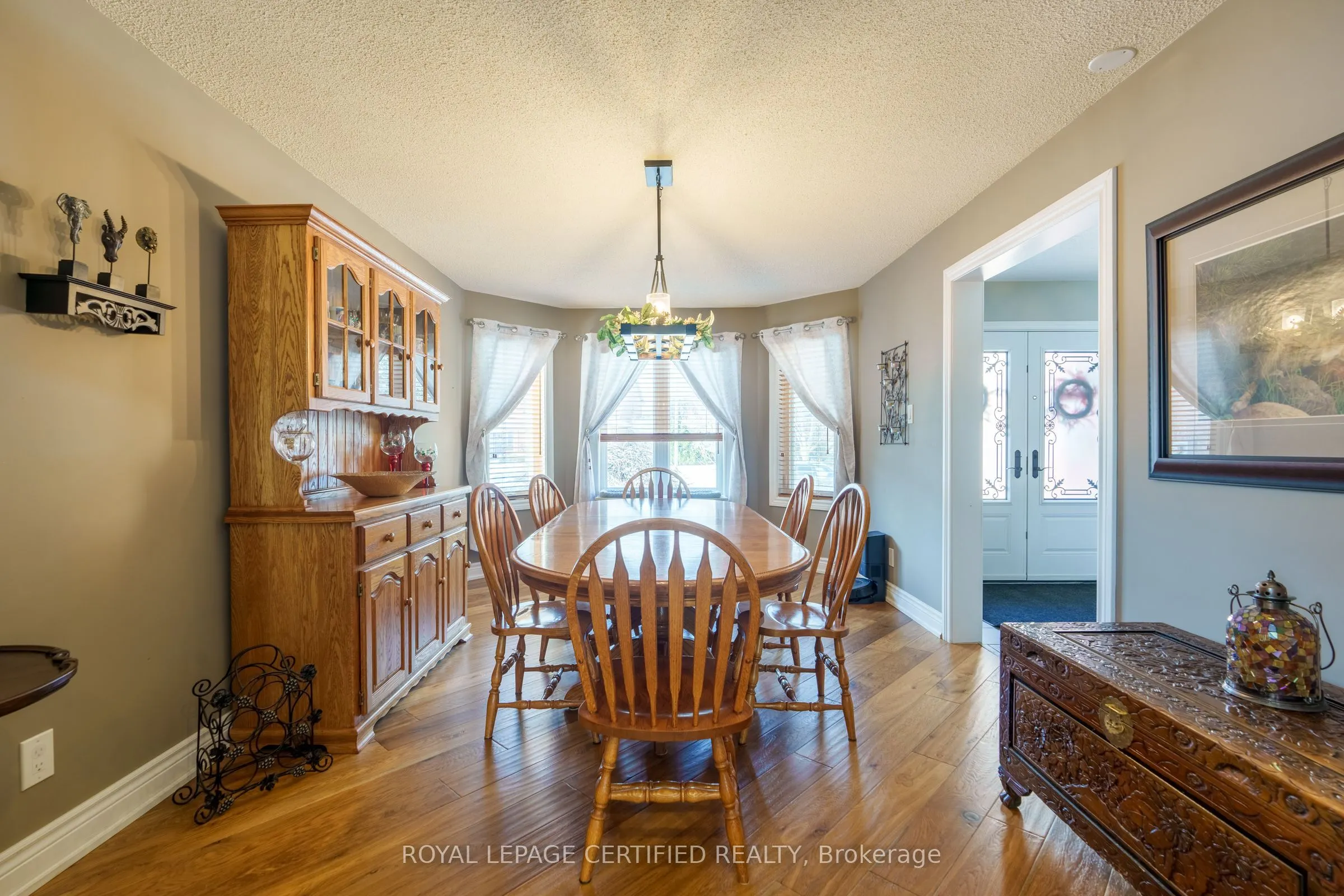 6 Craig Crescent