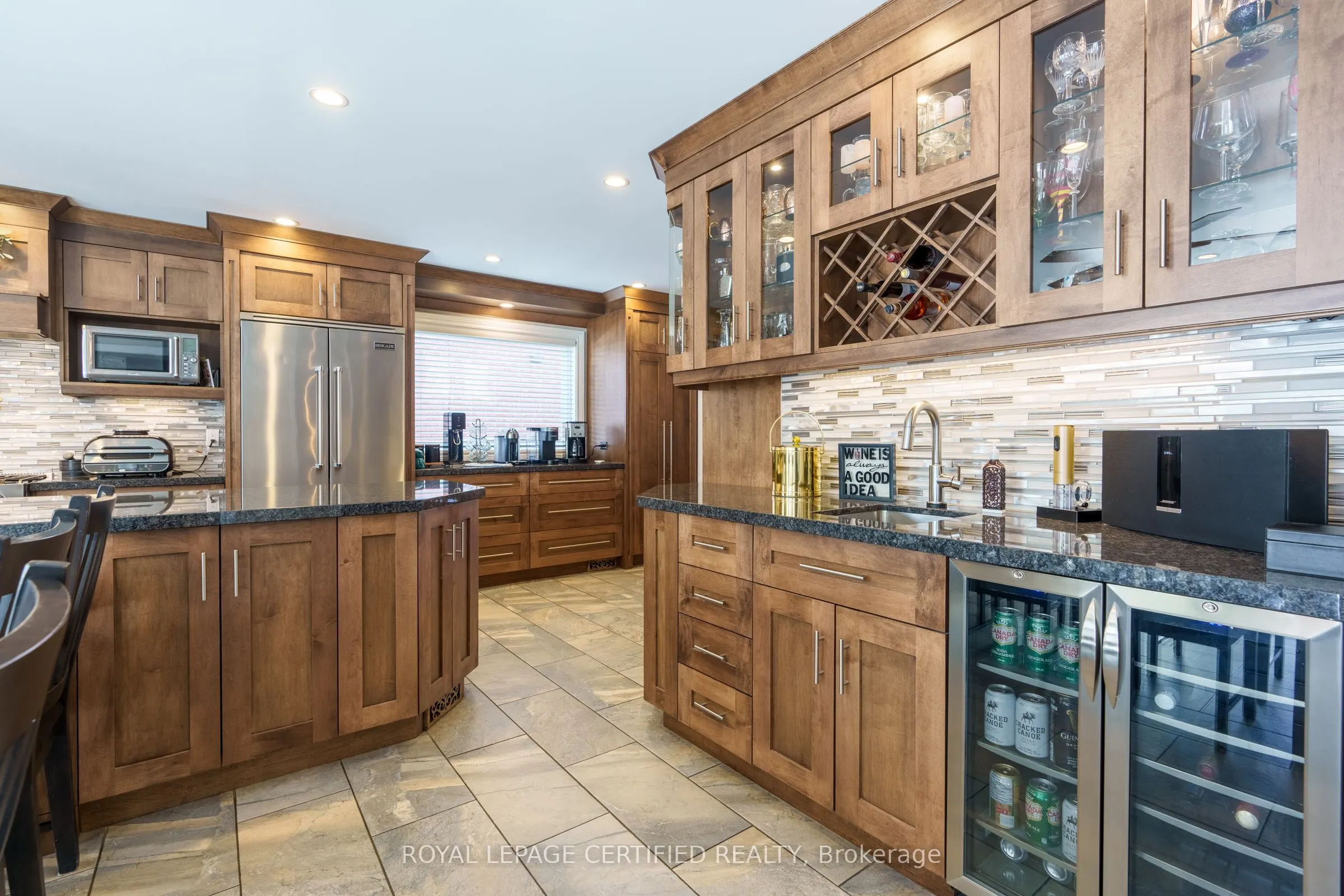 6 Craig Crescent