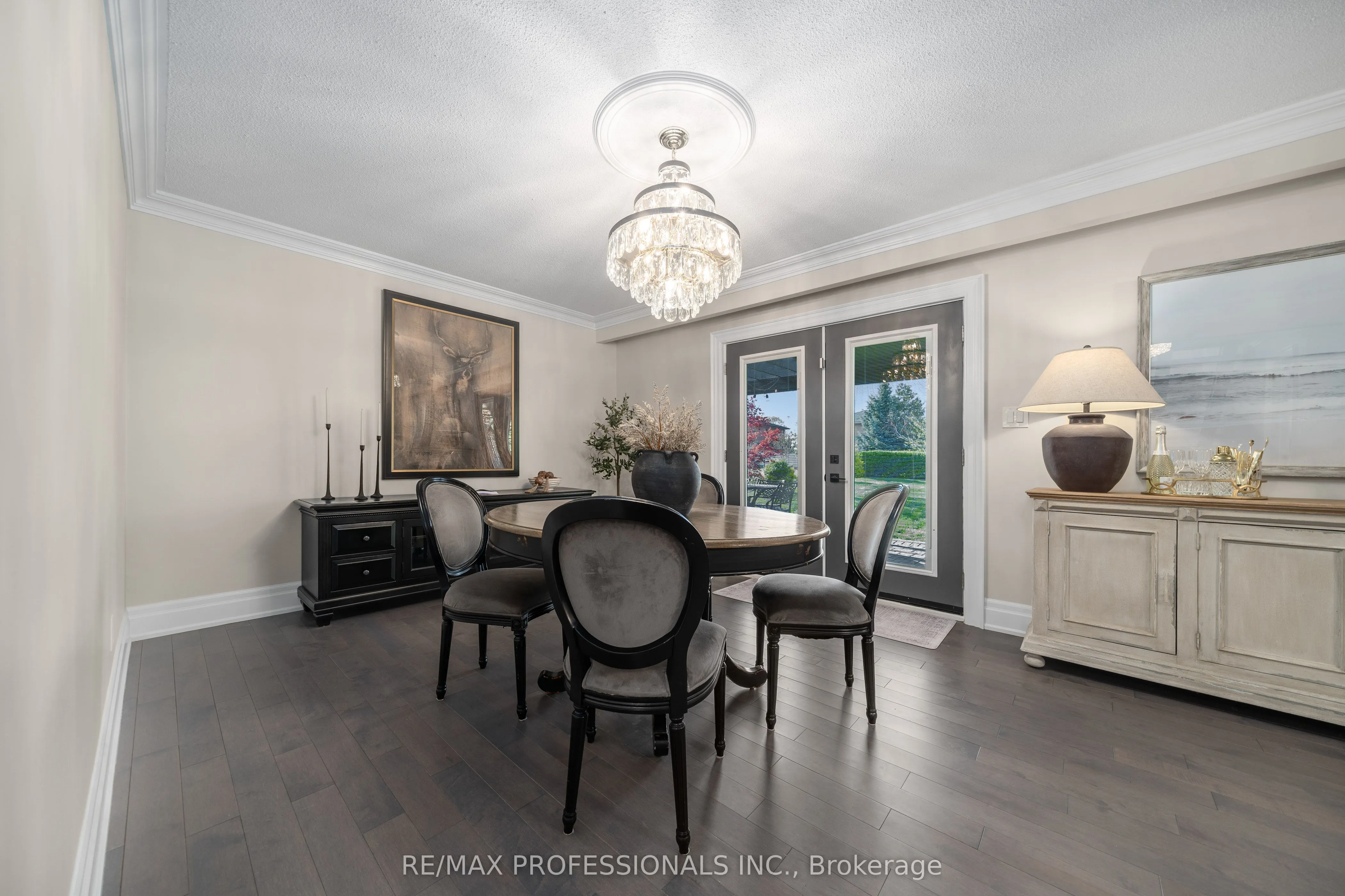 182 Gracefield Avenue