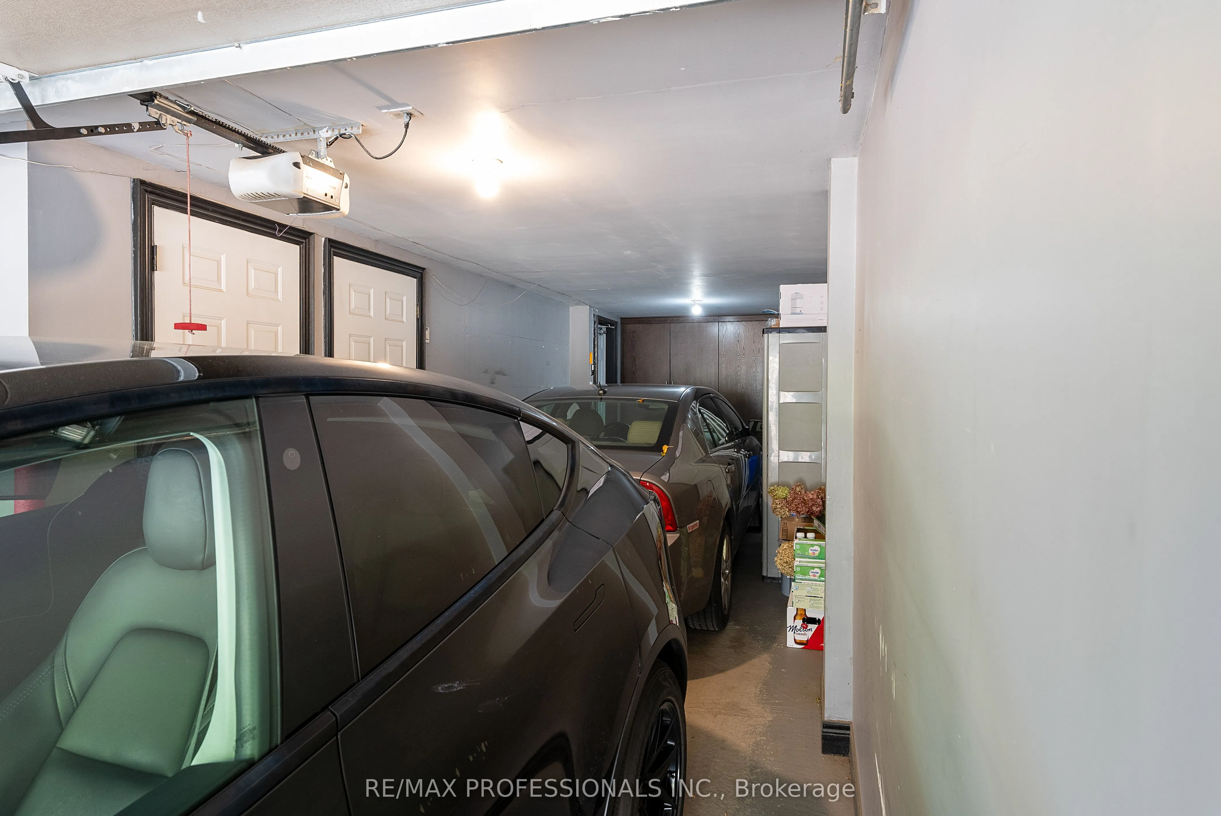 76 Lobo Mews
