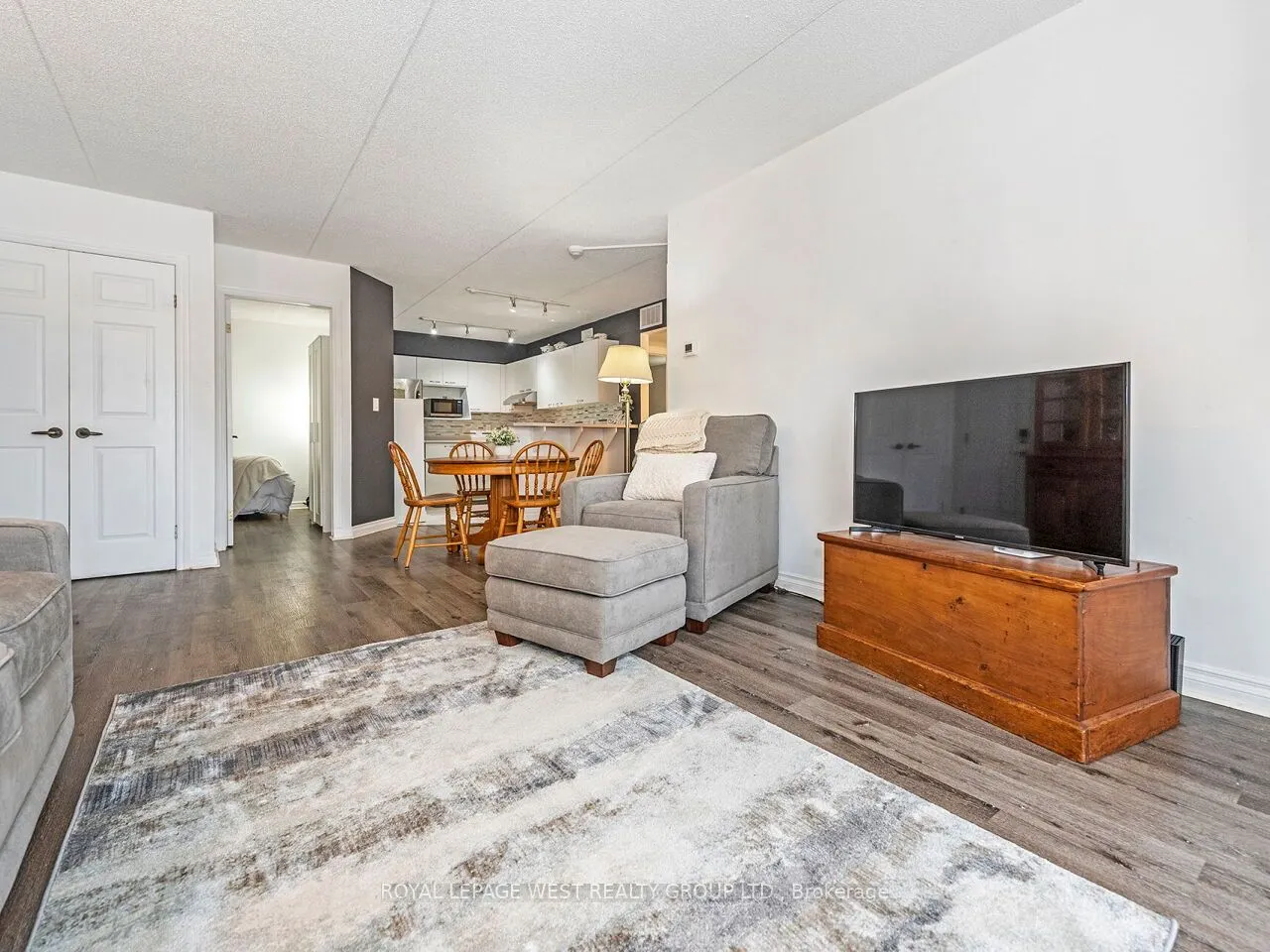 2020 Cleaver Avenue, #205