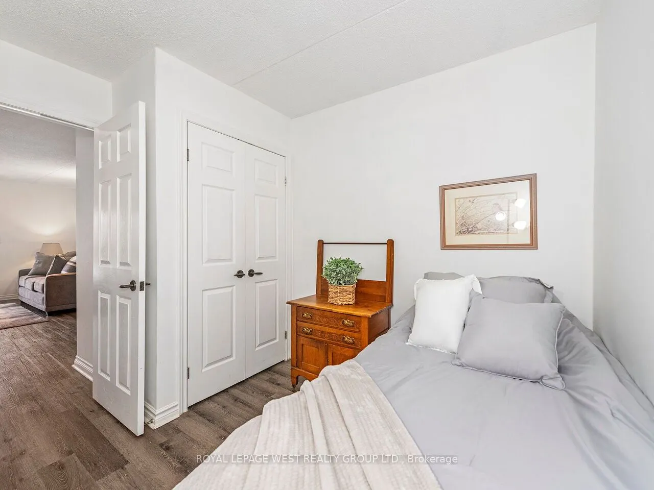 2020 Cleaver Avenue, #205