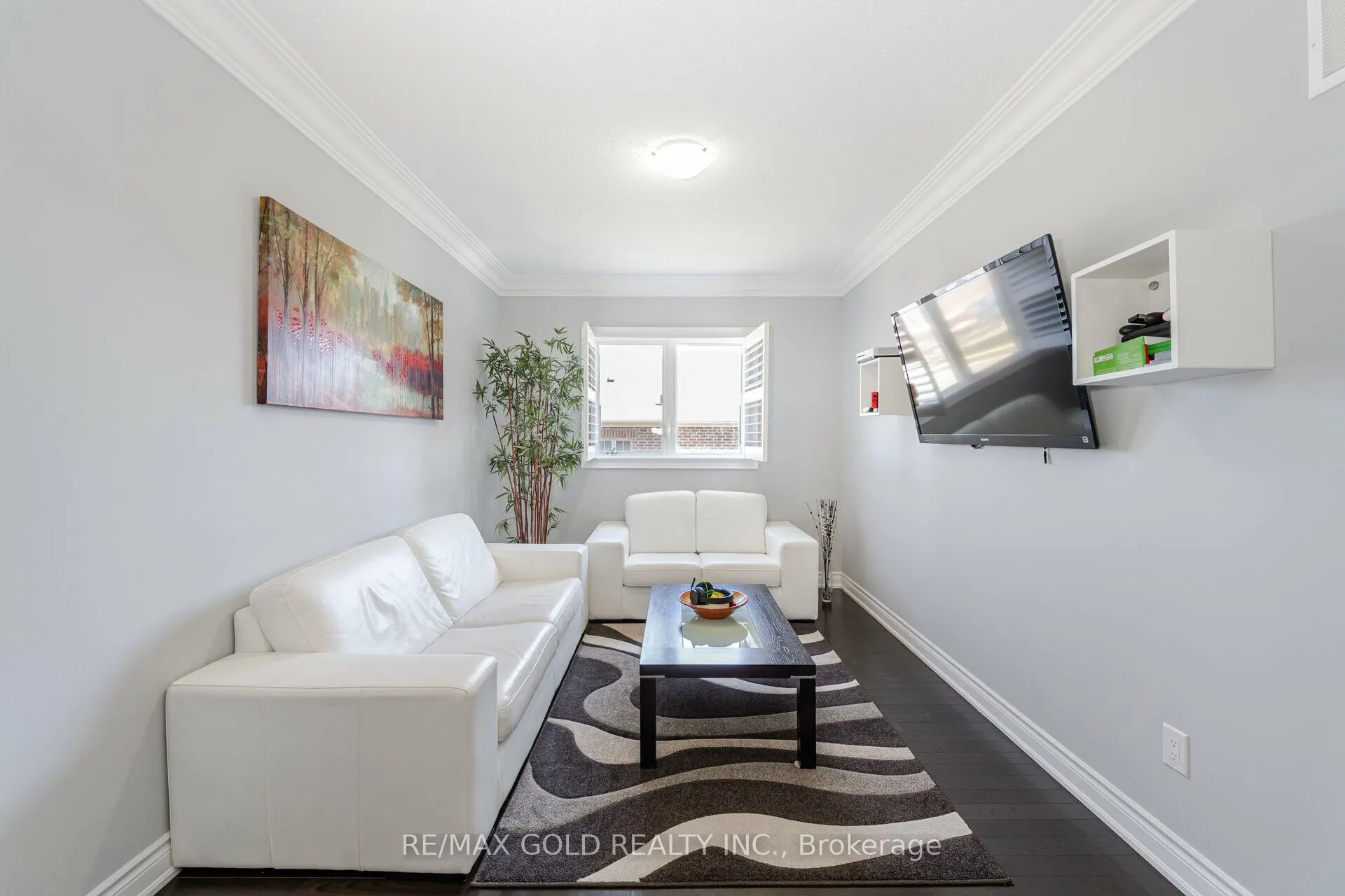 71 Squire Ellis Drive