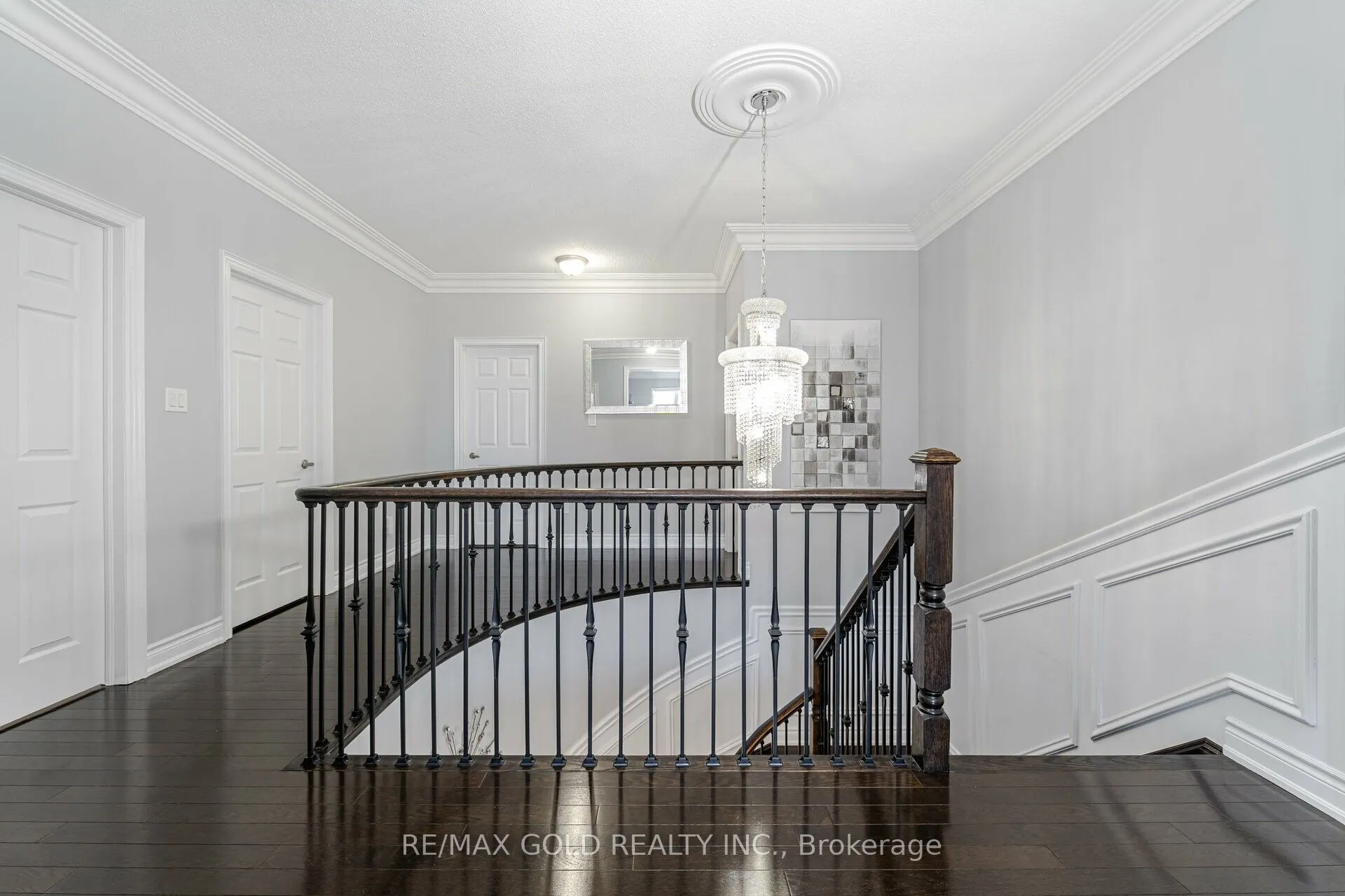 71 Squire Ellis Drive