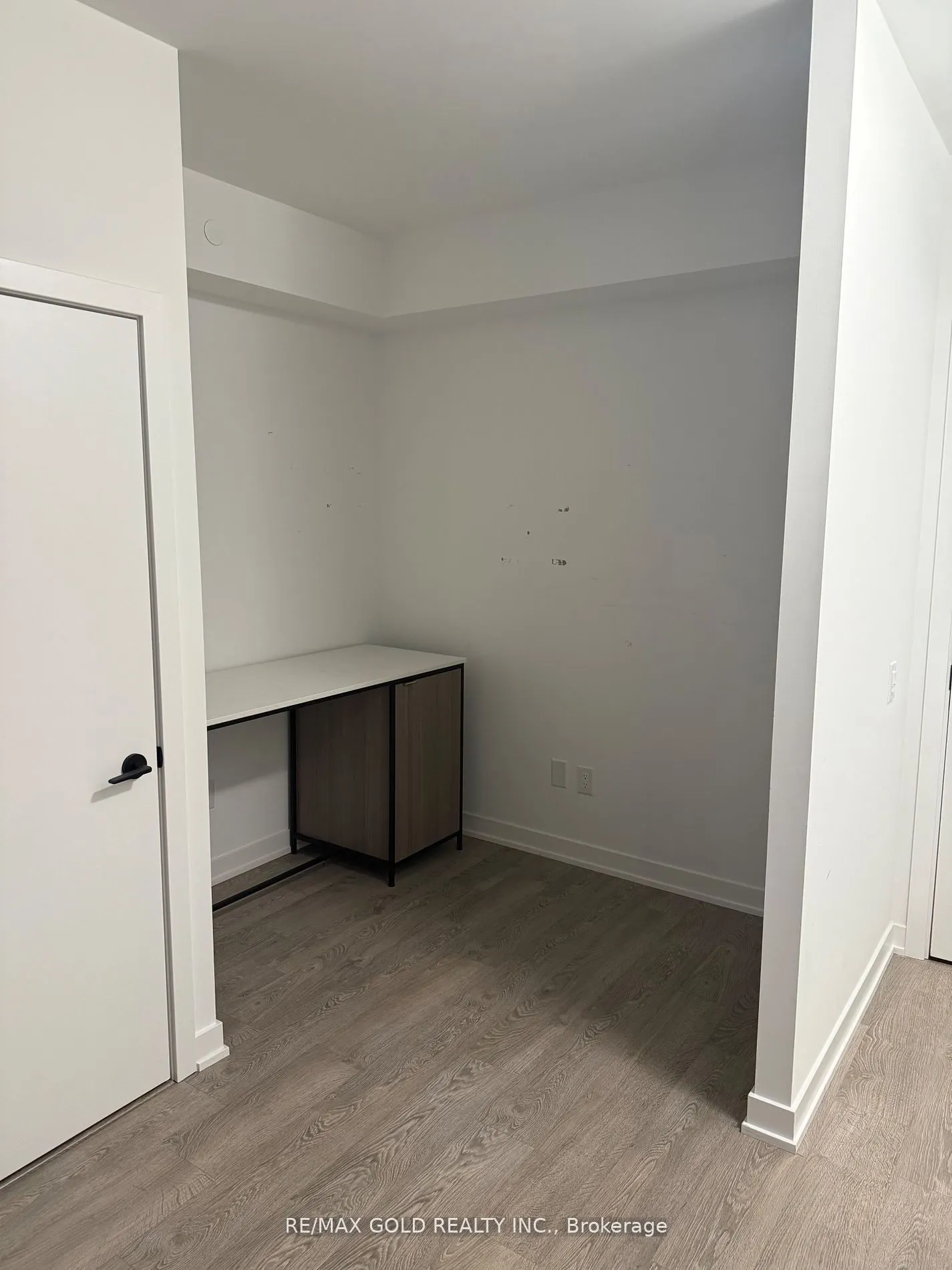 220 Missinnihe Way, #1103